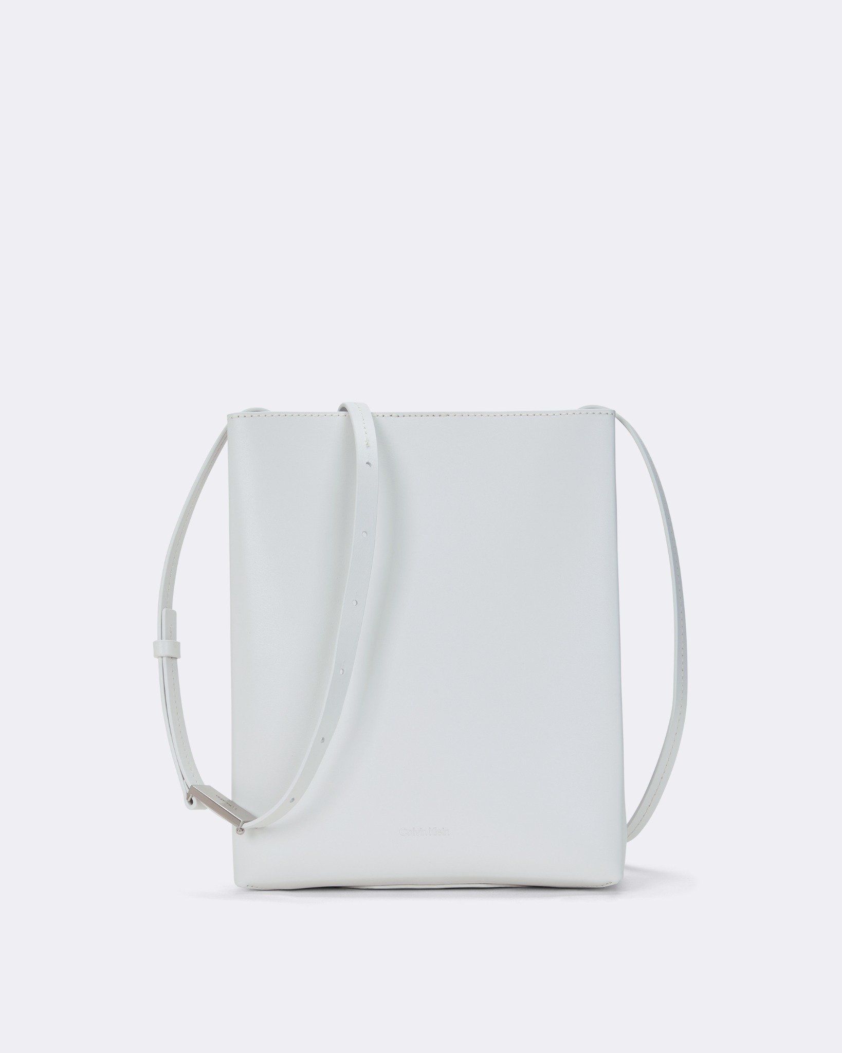 Calvin Klein - Túi xách nữ Line Leather Crossbody Bag