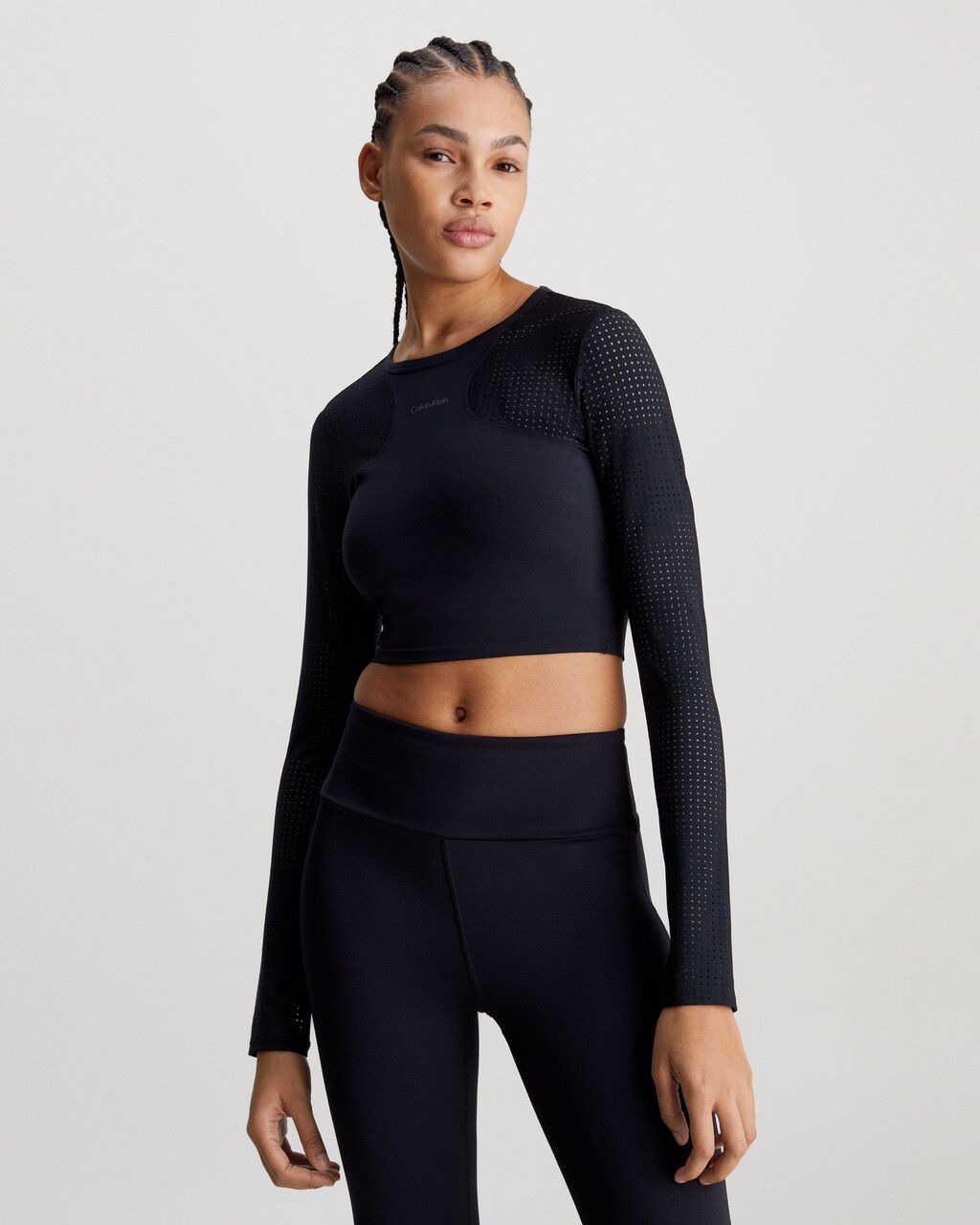 Calvin Klein - Áo tay dài thể thao nữ Long Sleeve Cropped Gym Top