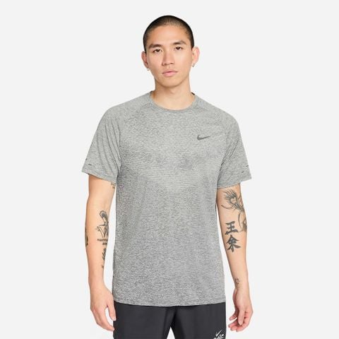 Nike - Áo tay ngắn thể thao Nam Dri-Fit Adv Stride Top Tee