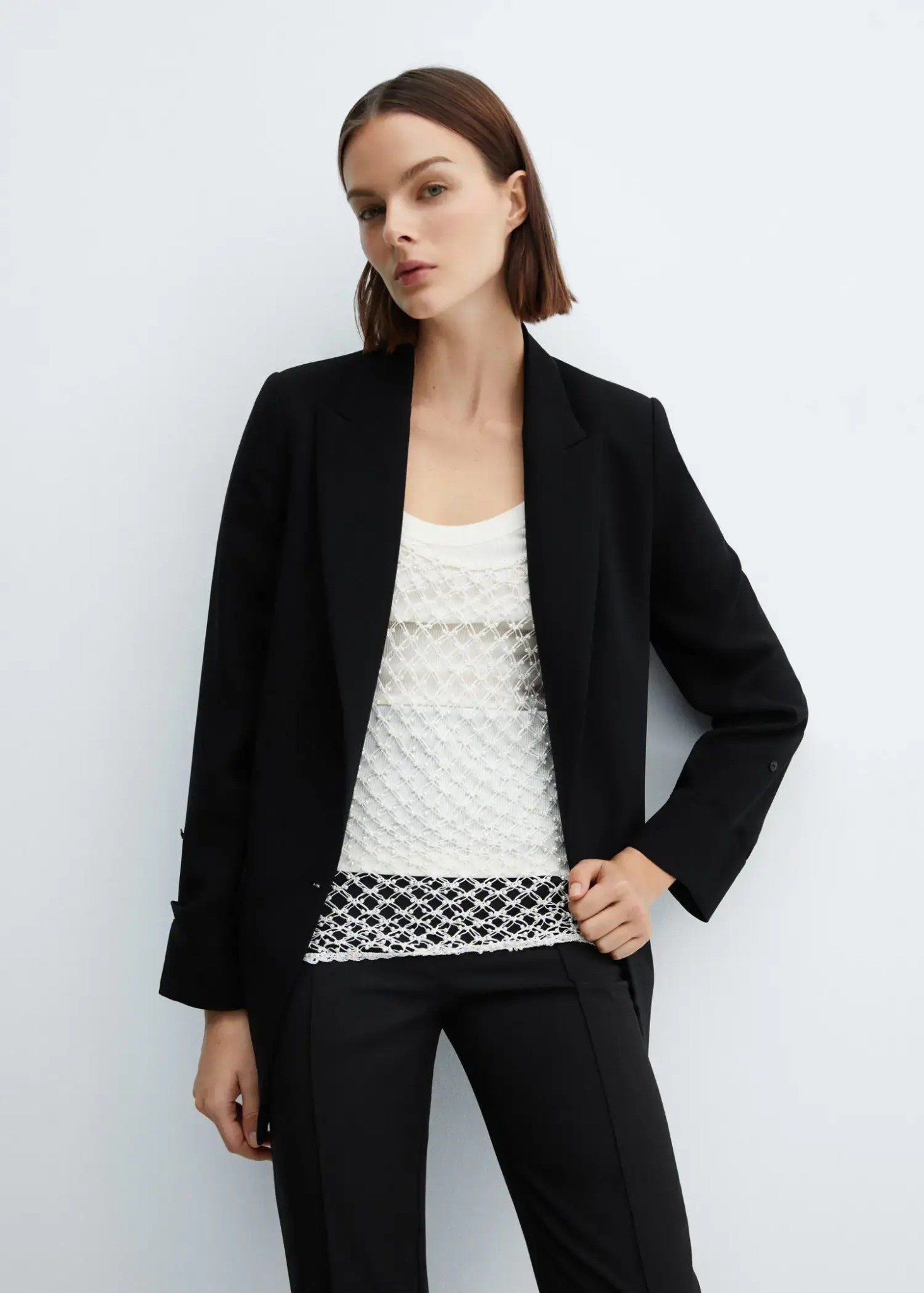 Mango - Áo vest nữ Tailored jacket with turn-down sleeves