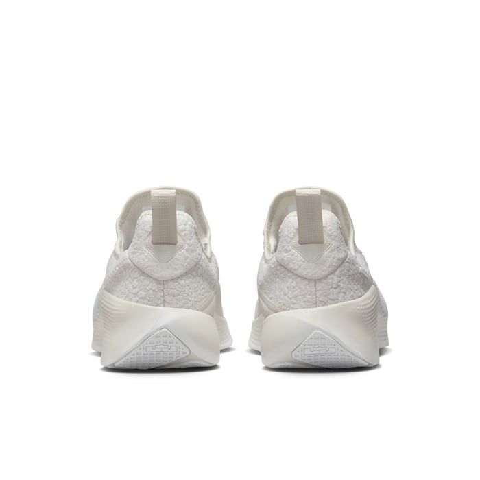 Nike - Giày tập luyện thể thao Nam LeBron TR 1 Men's Workout Shoes