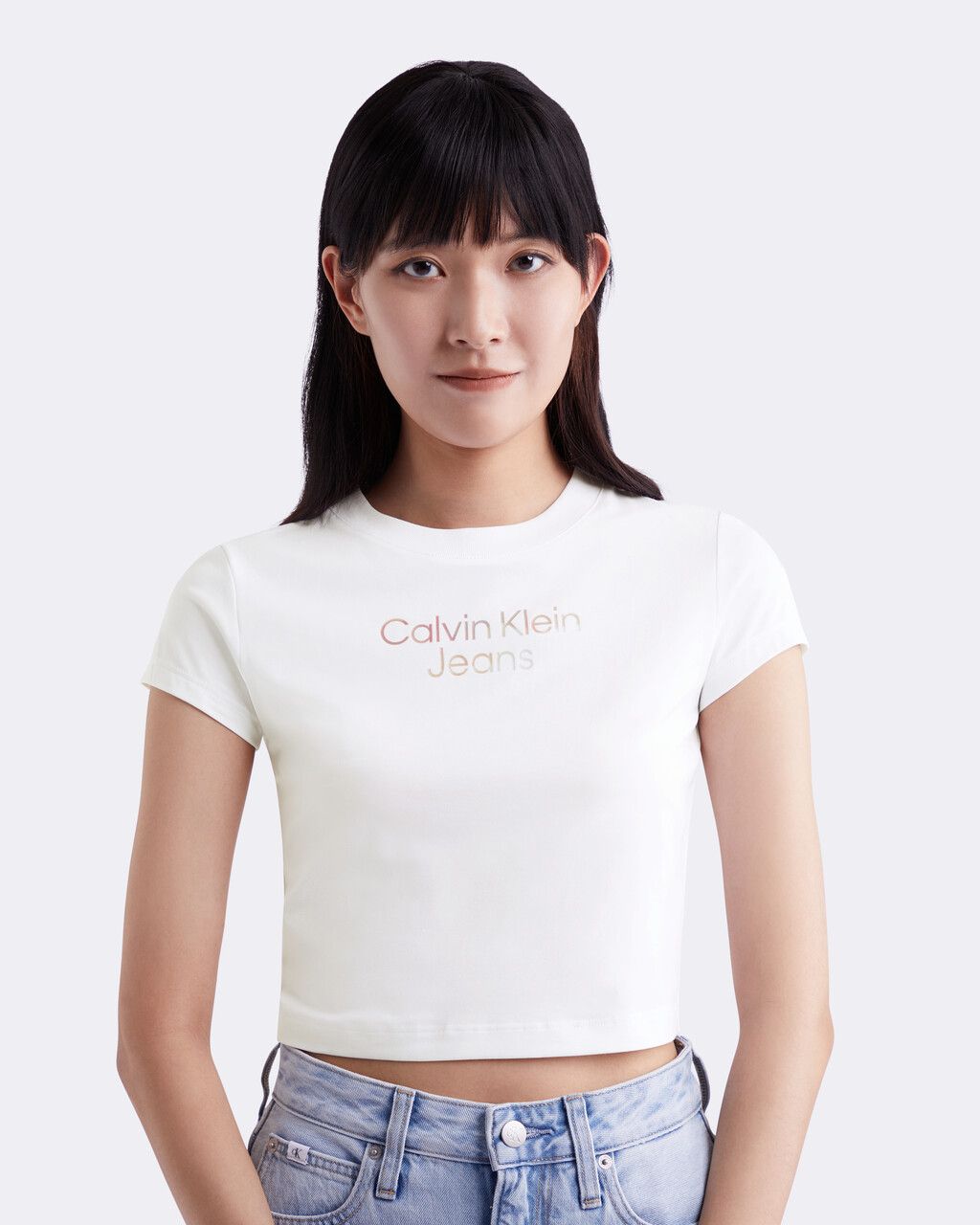 Calvin Klein - Áo tay ngắn CK nữ Diffused Logo Baby Tee
