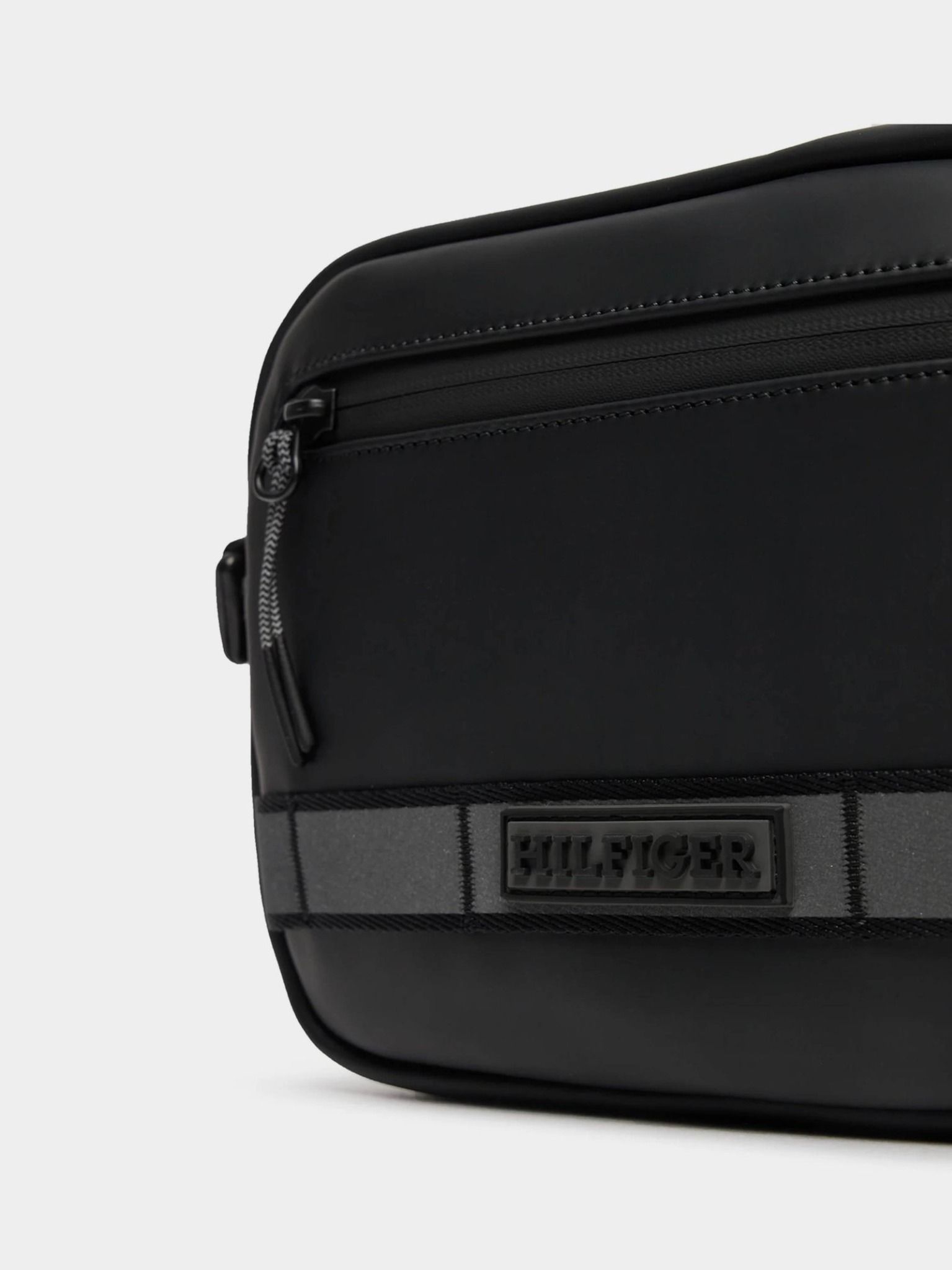 Tommy Hilfiger - Túi xách nam Th Monotype Reporter Bag