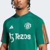 adidas - Áo tập luyện thể thao đá banh Nam Manchester United Tiro 23 Training Jersey