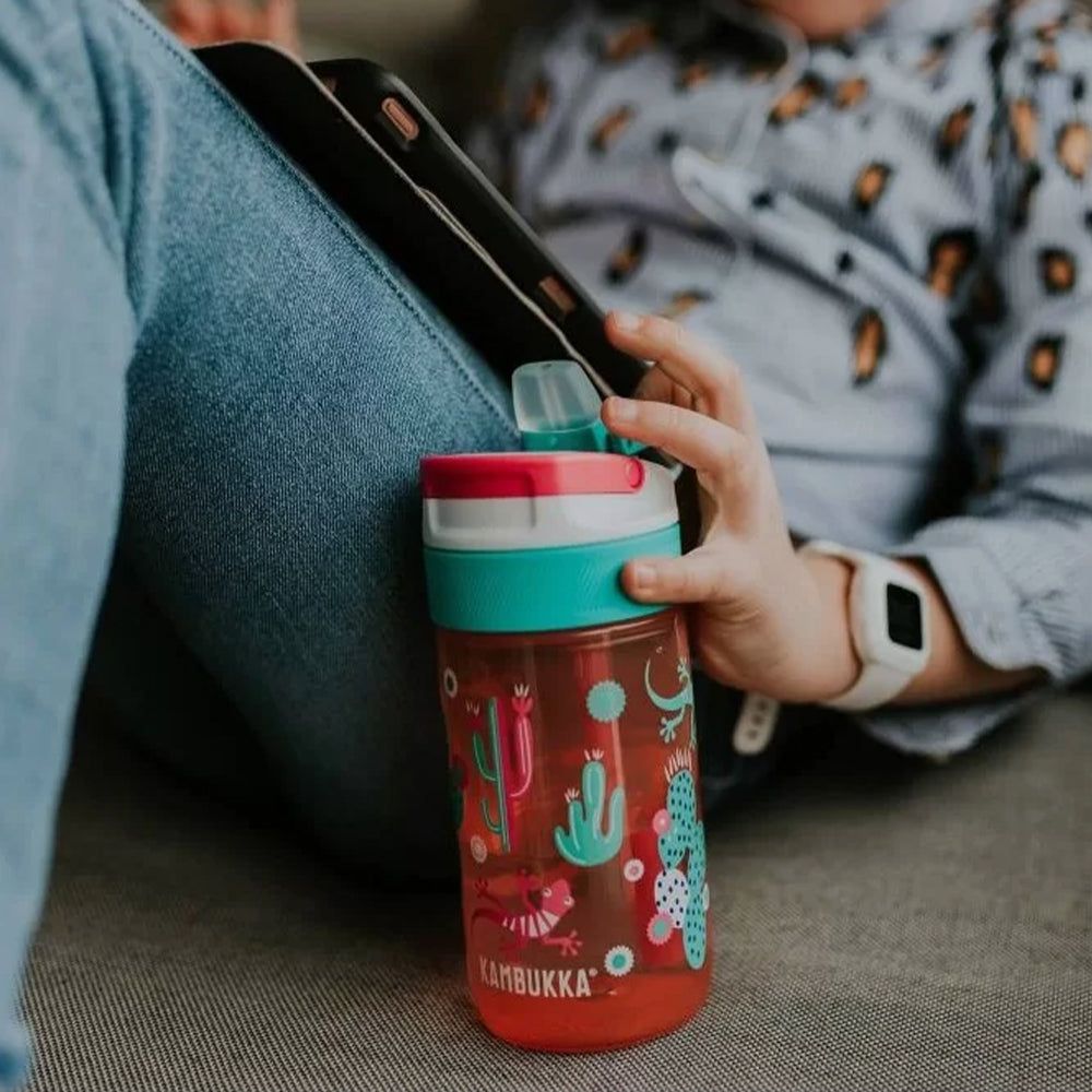 Kambukka - Bình nước thể thao trẻ em Lagoon 400Ml Lifestyle