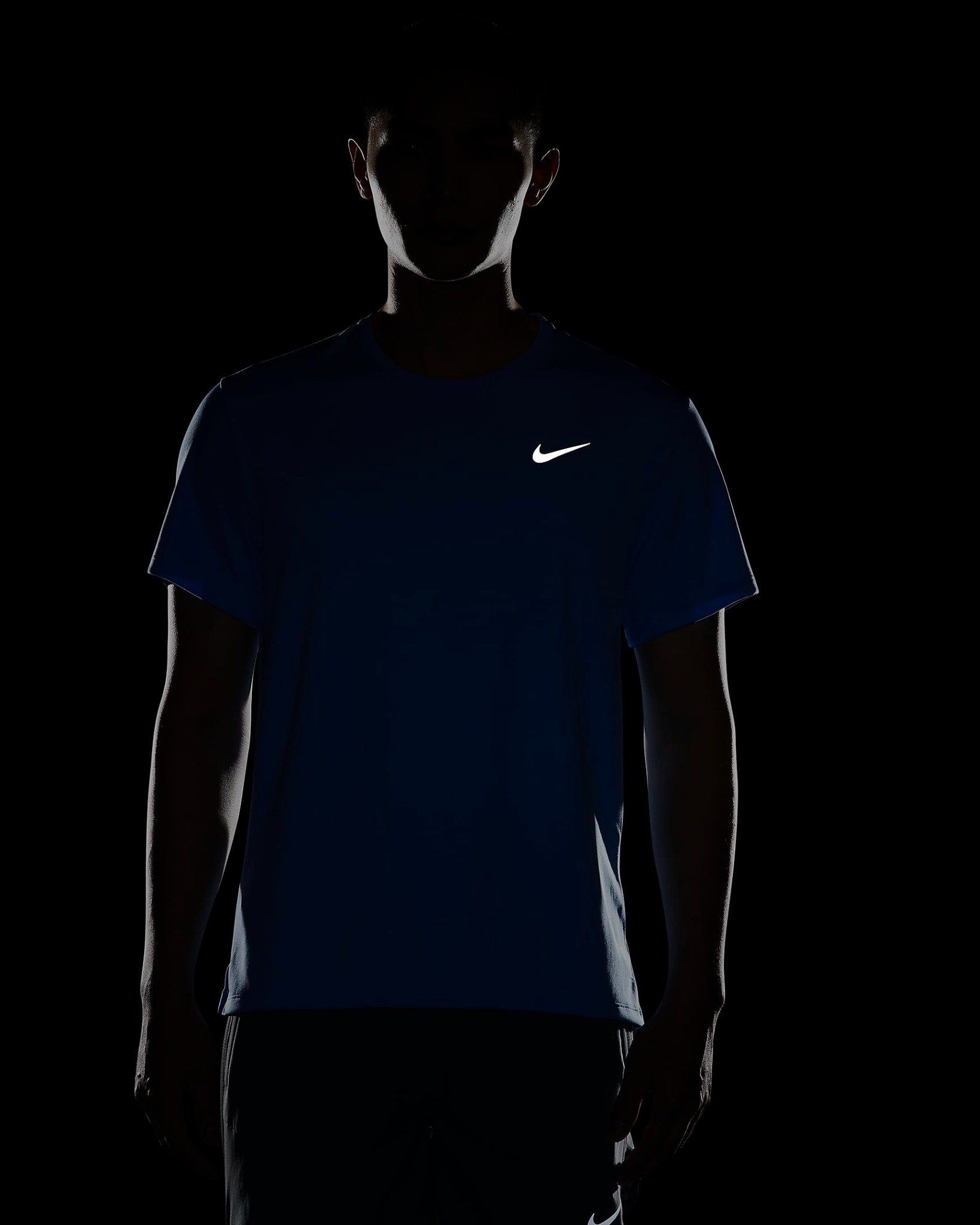 Nike - Áo tay ngắn thể thao Nam Dri-FIT UV Miler Men's Short-Sleeve Running Top