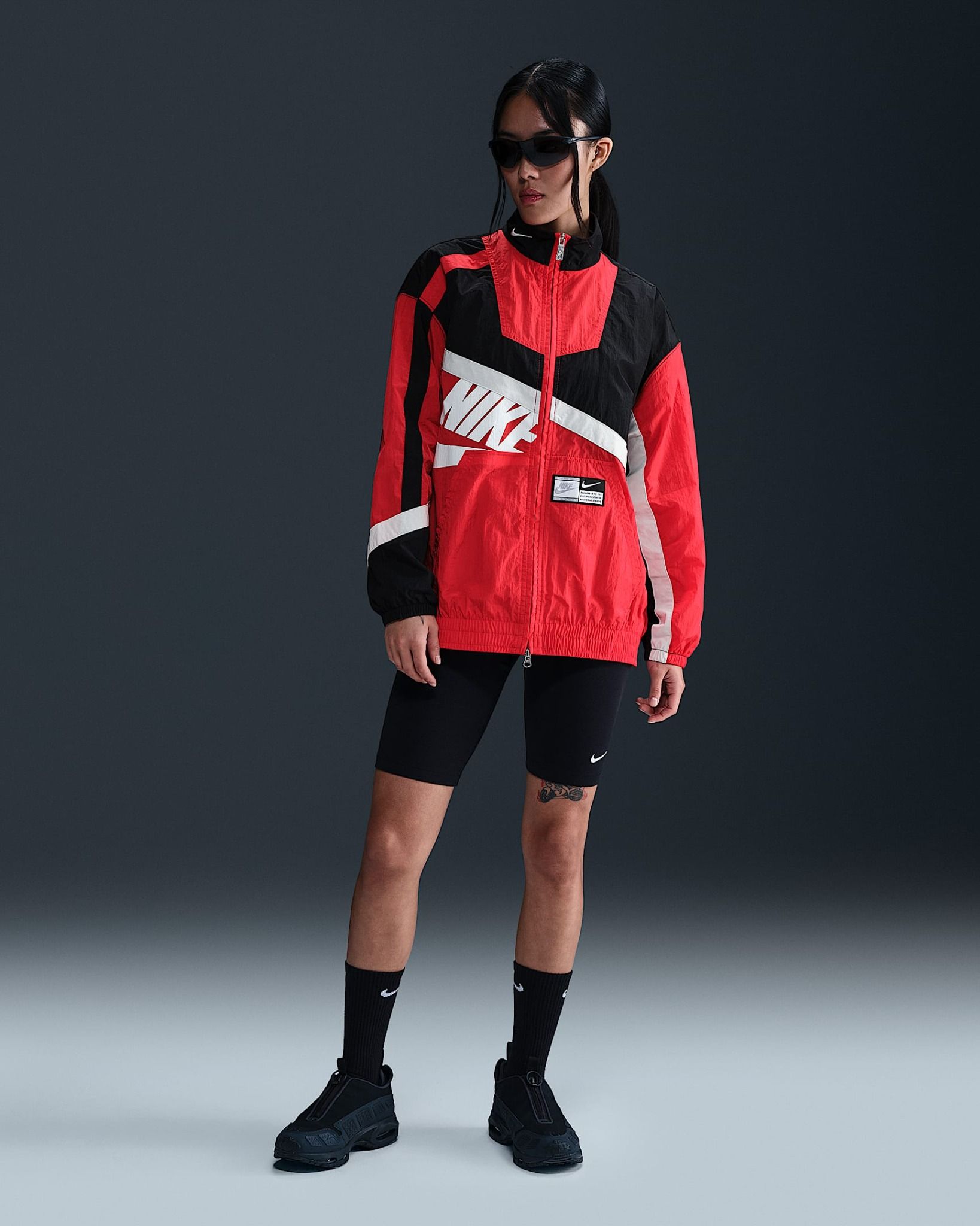 Nike - Áo khoác thể thao Nữ Sportswear Women's Oversized Woven Jacket