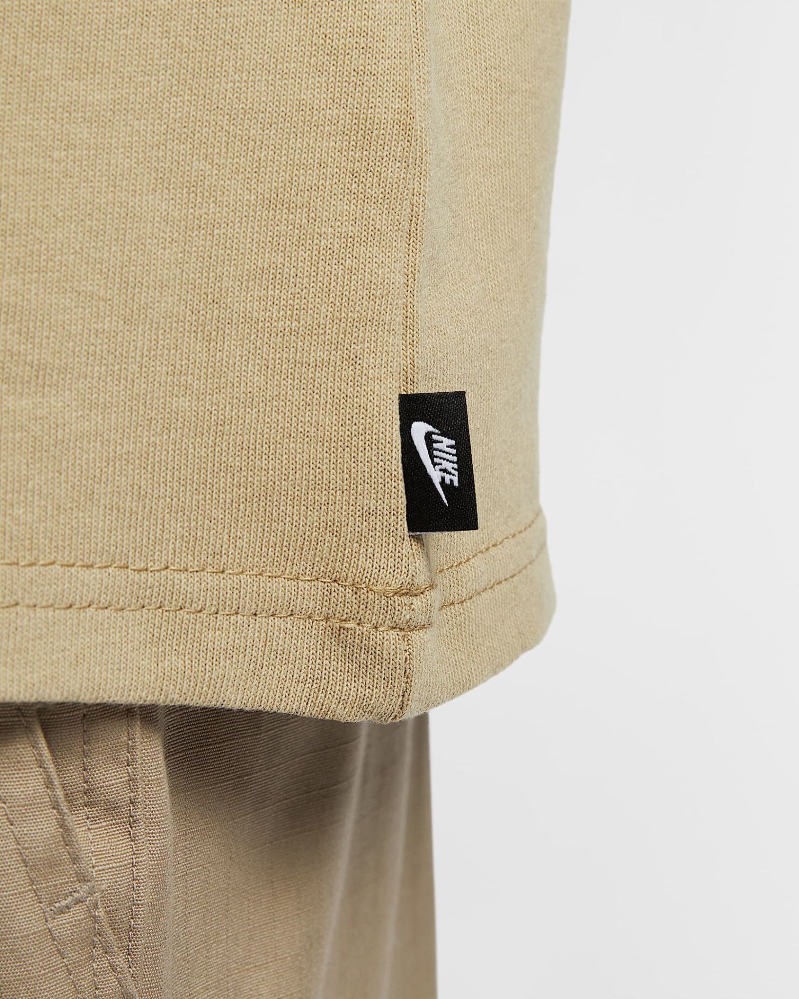 Nike - Áo tay ngắn thể thao Nam Sportswear Premium Essentials Men's T-Shirt