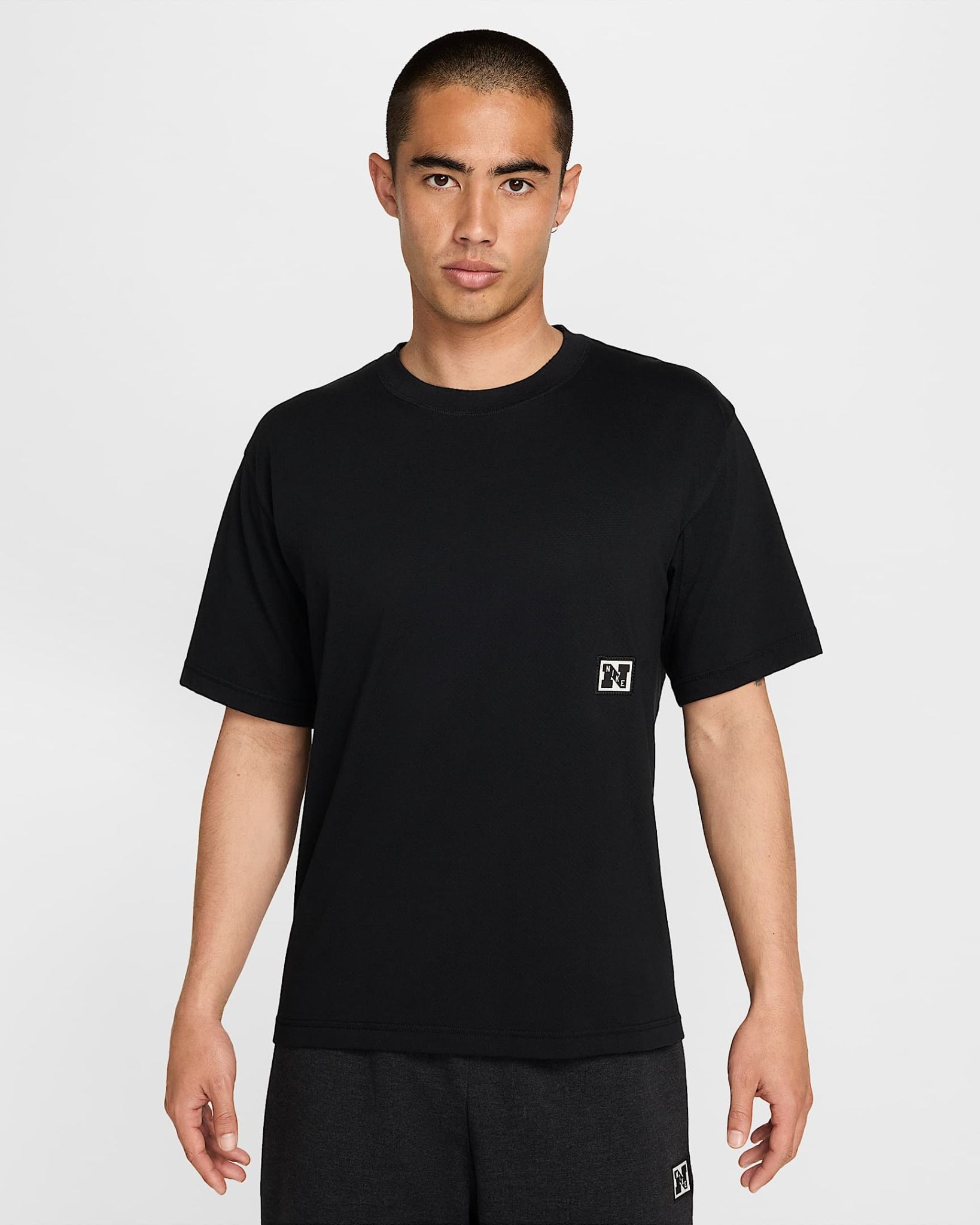 Nike - Áo tay ngắn thể thao Nam Gym Heritage Men's Dri-FIT Fitness Top