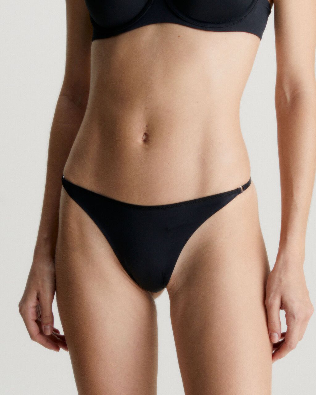 Calvin Klein - Quần lót nữ Minimalist Thong
