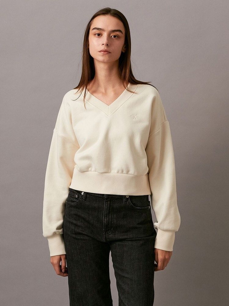 Calvin Klein - Áo ấm tay dài CK nữ Oversized V Neck Pullover Sweatshirt