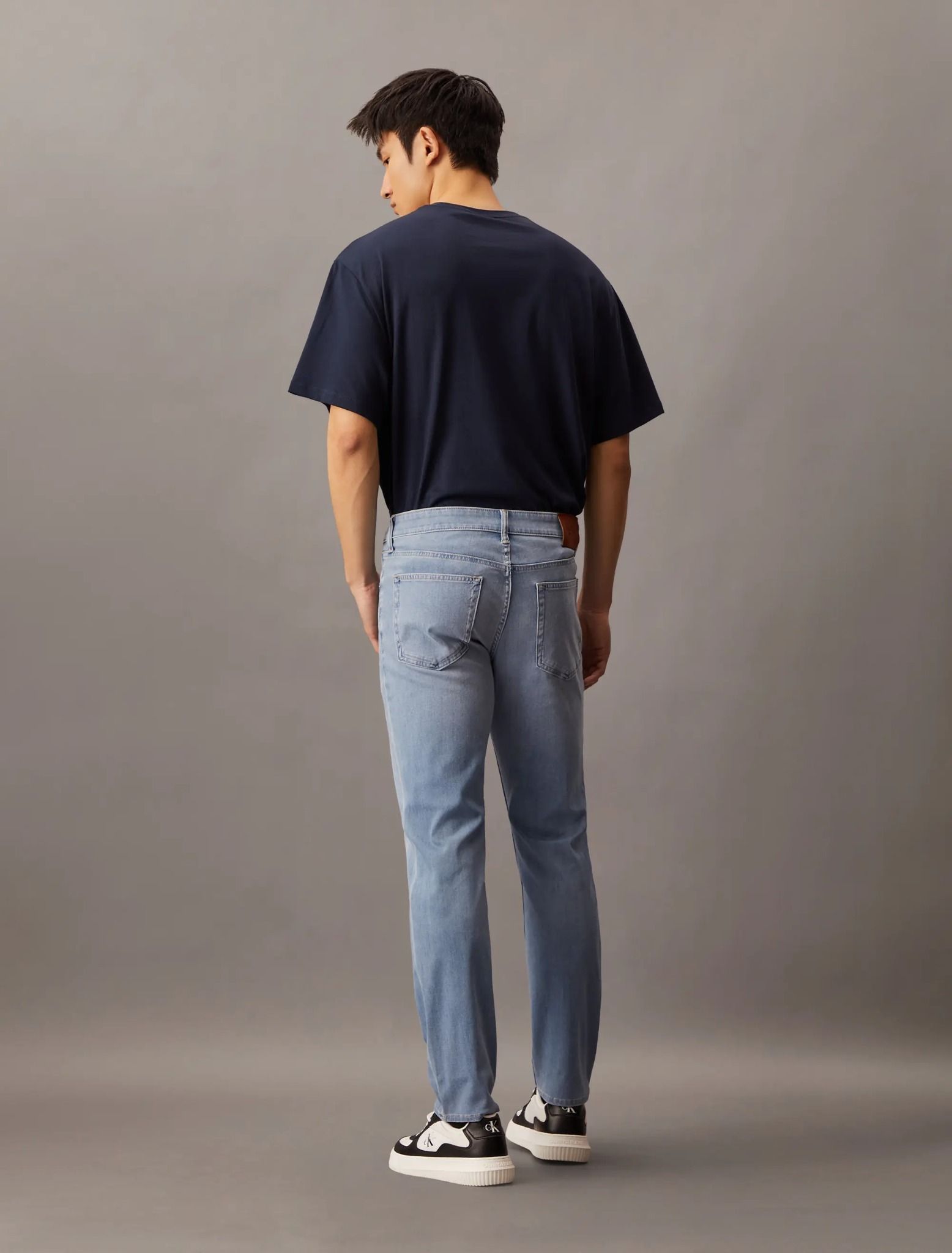 Calvin Klein - Quần jeans CK nam Slim Light Blue 37.5 Bi-Straight Jean