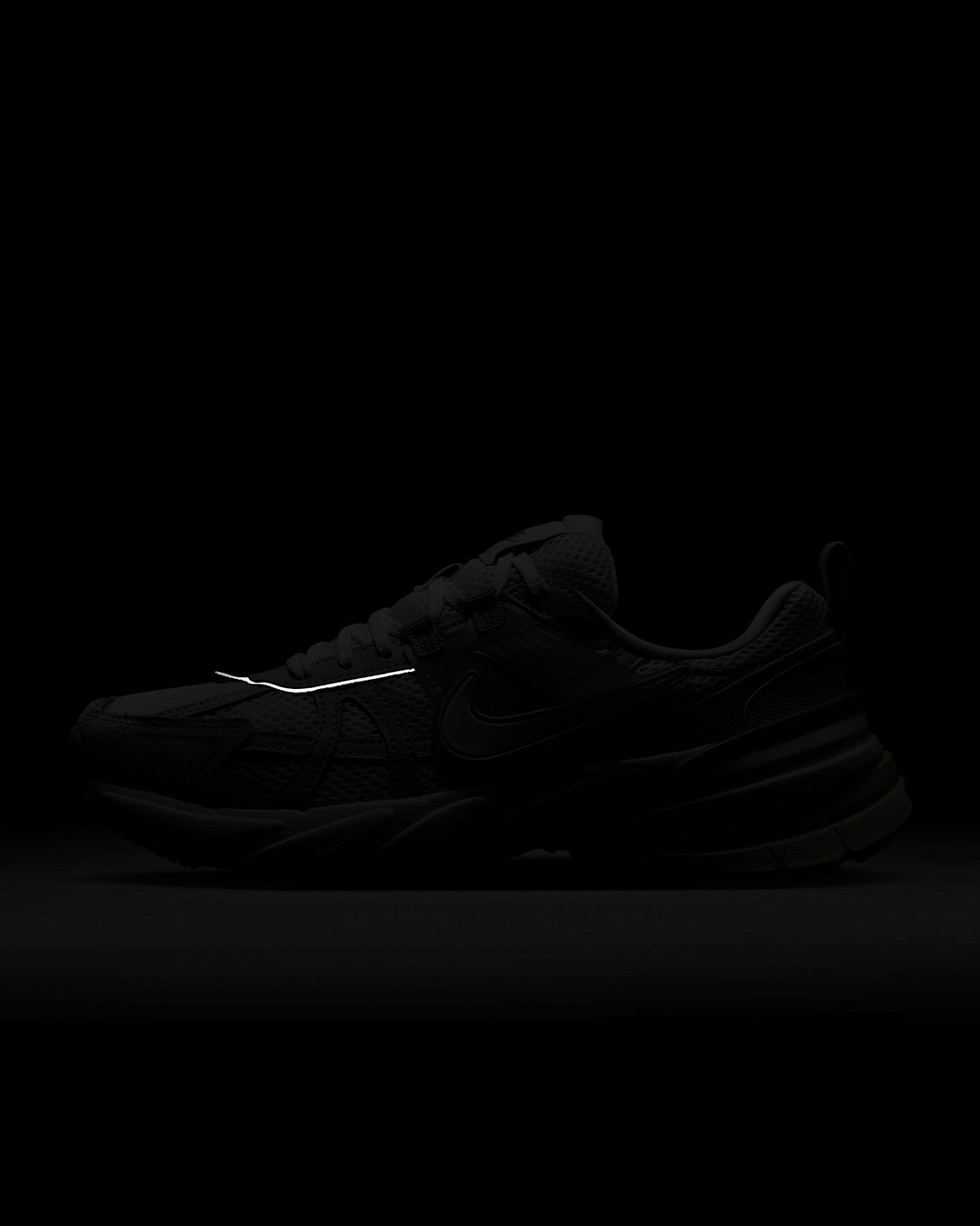 Nike - Giày thời trang thể thao Nữ V2K Run Women's Shoes