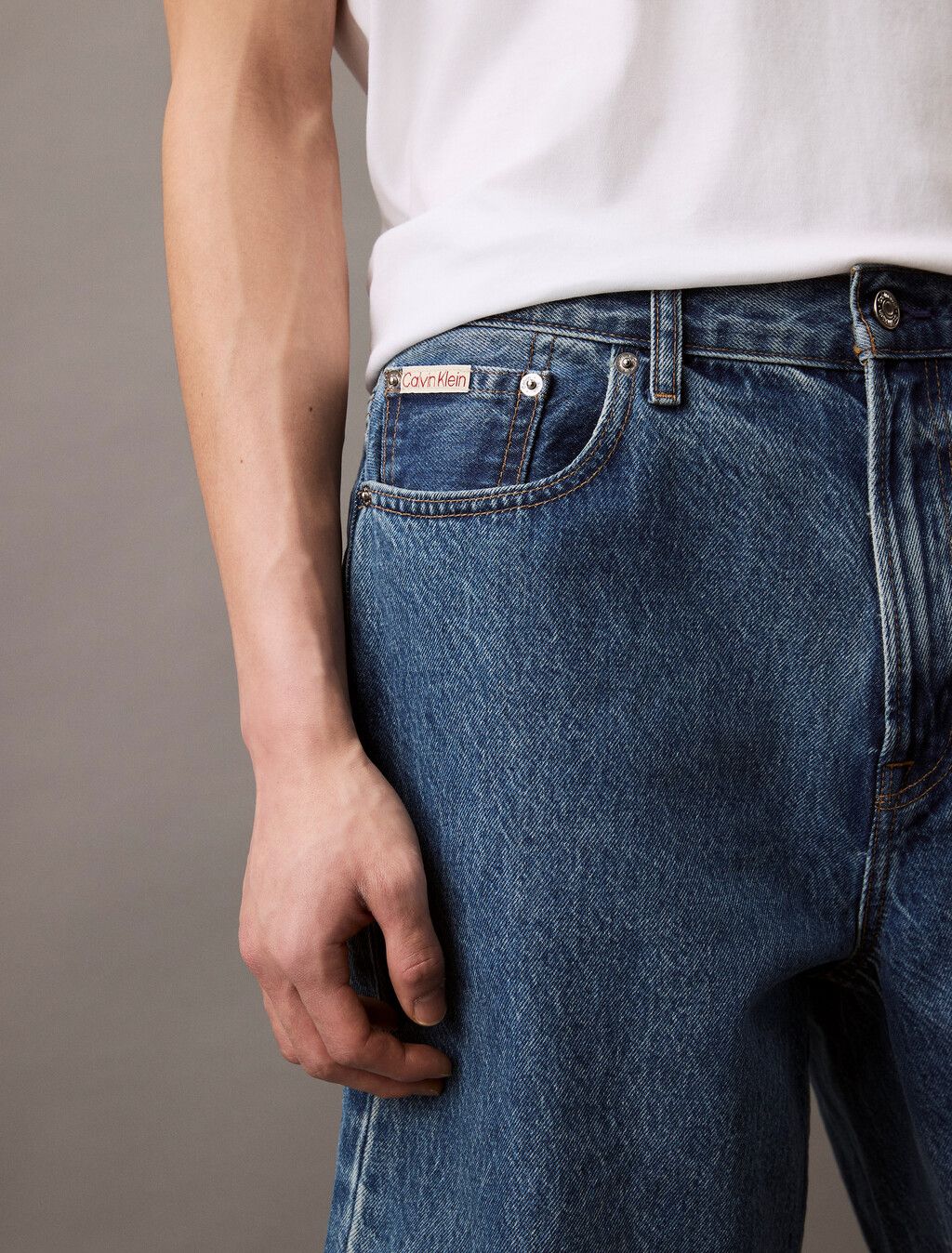 Calvin Klein - Quần jeans ngắn nam CK 90's Regular Denim Shorts