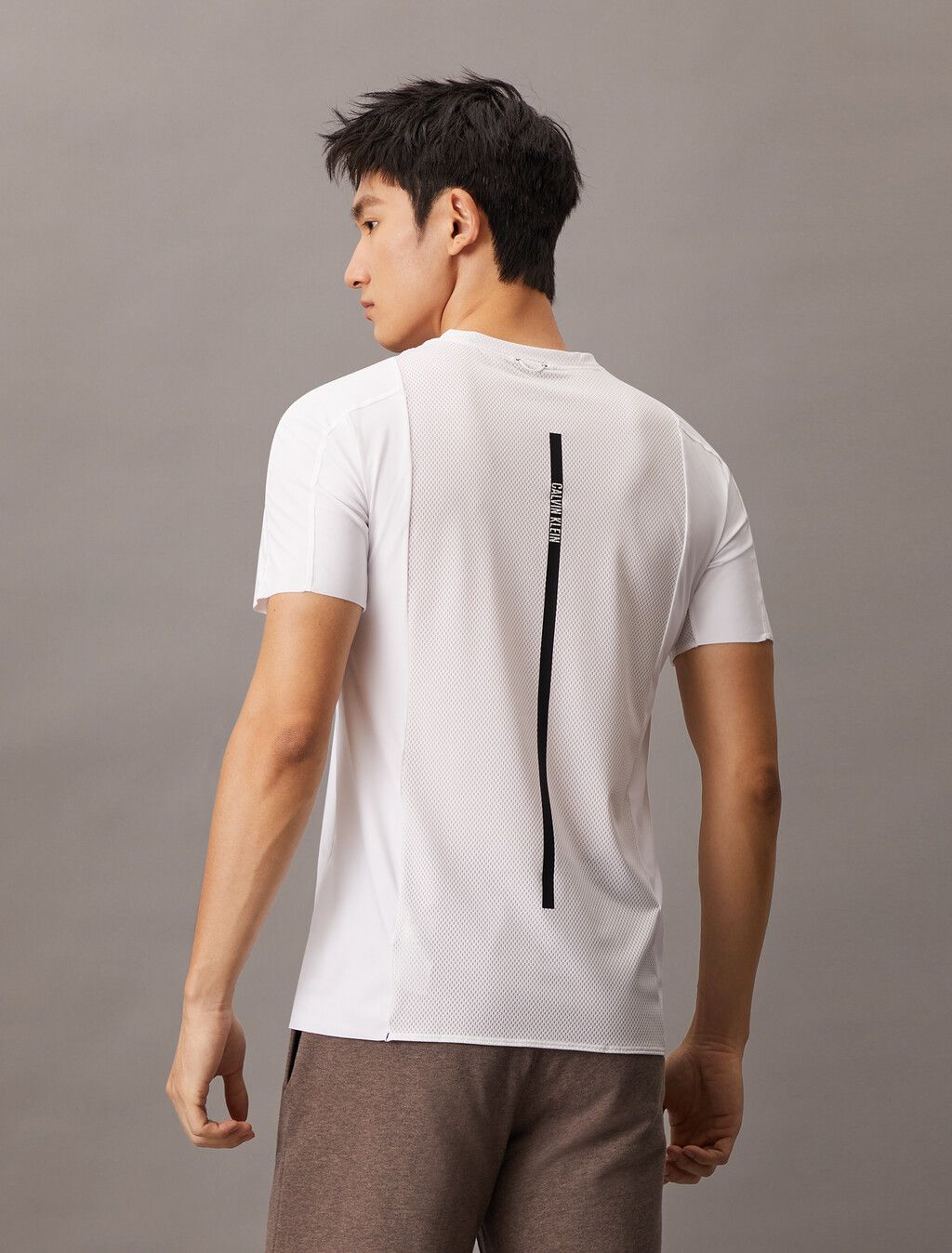 Calvin Klein - Áo thun thể thao nam CK Intense Power Gym T-Shirt