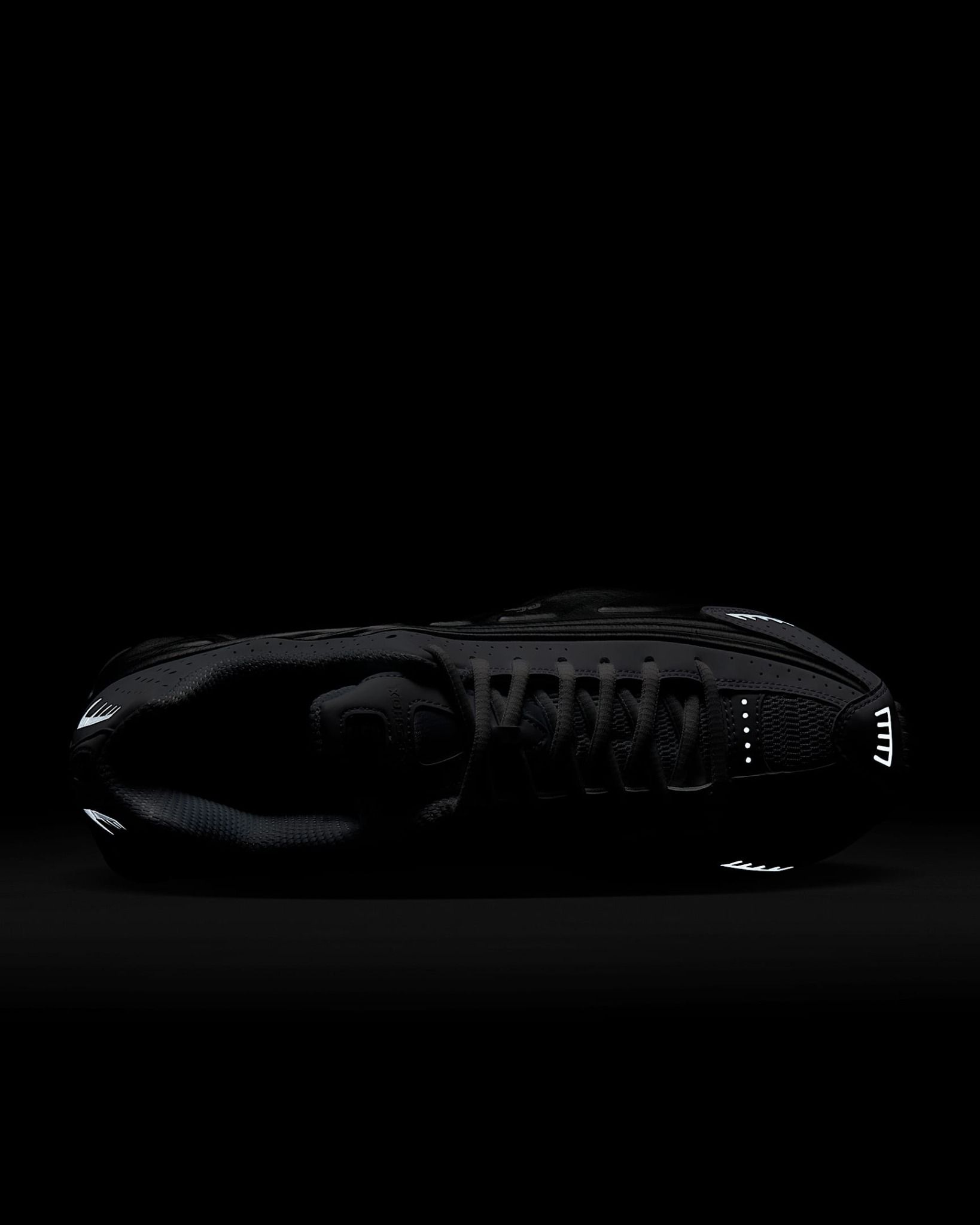 Nike - Giày thời trang thể thao Nam Shox R4 Men's Shoes
