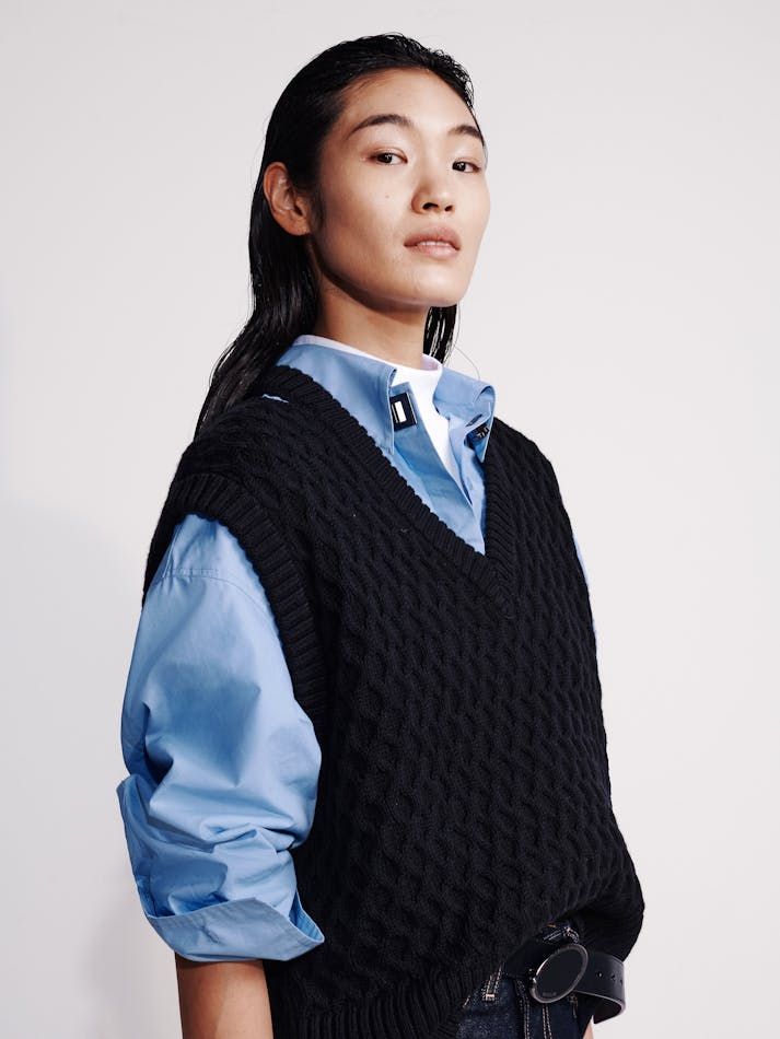 Calvin Klein - Áo len CK nữ Merino Wool Cable Knit Relaxed Vest