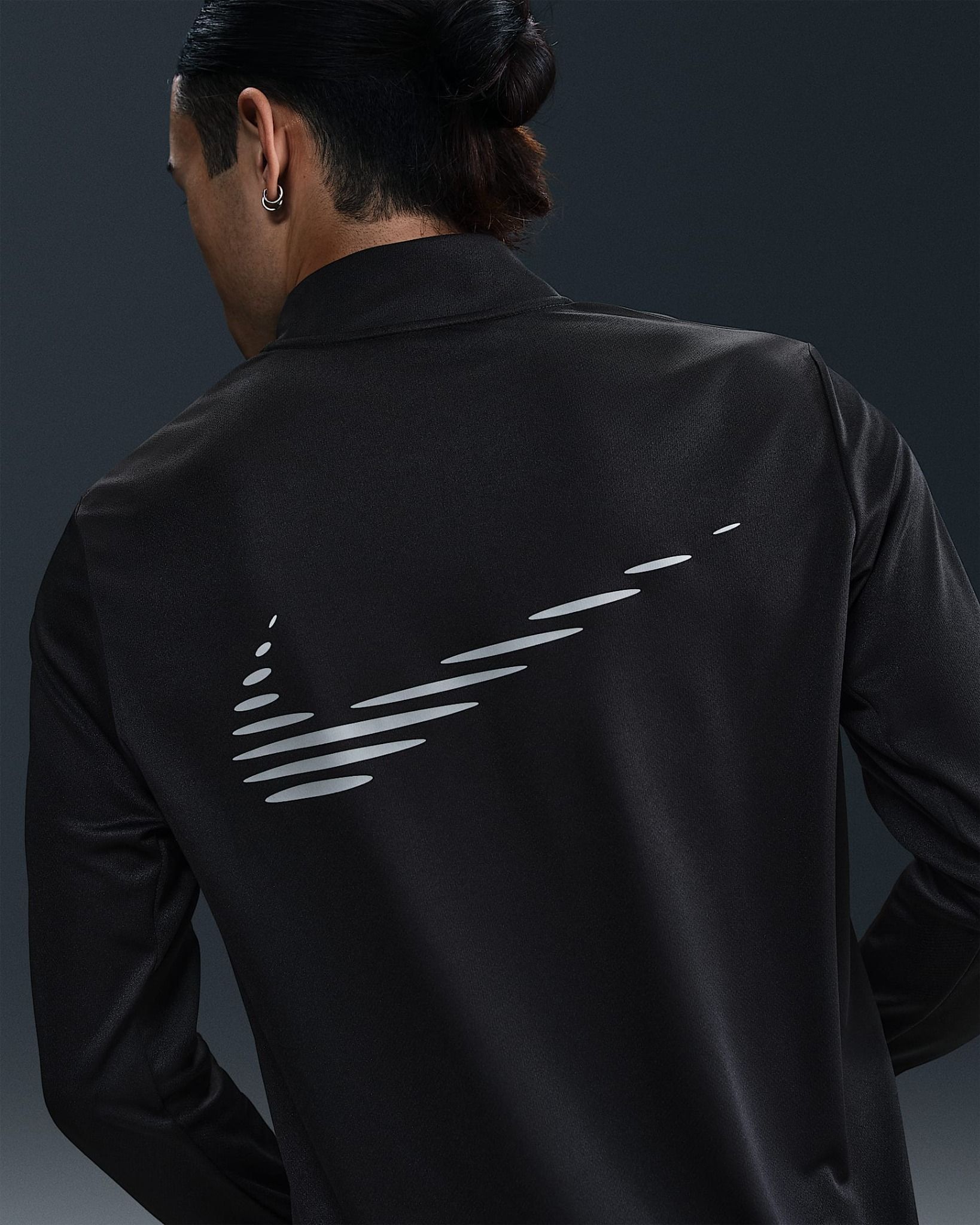 Nike - Áo tay dài chạy bộ Nam Pacer Flash Men's Dri-FIT 1/2-zip Running Top