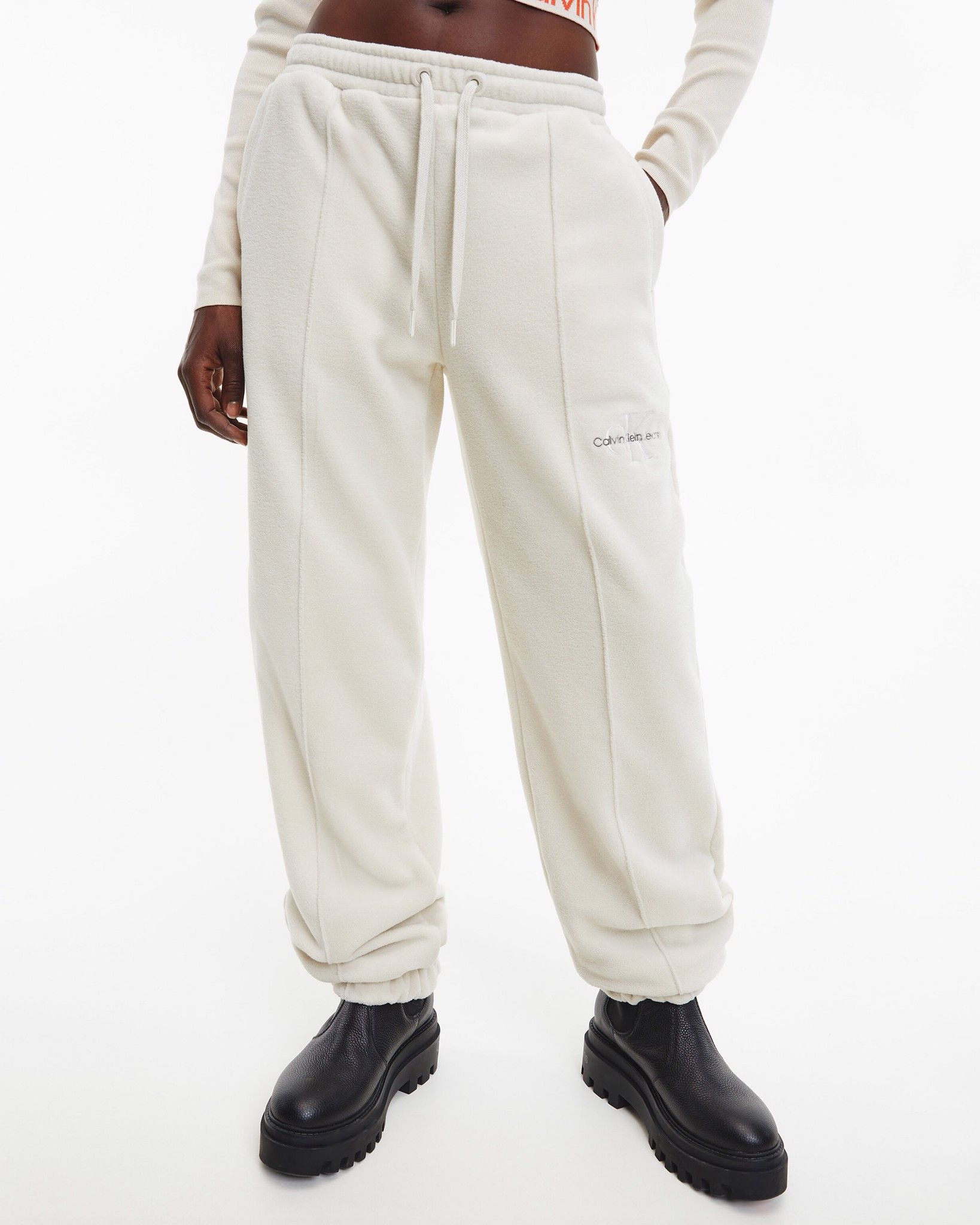 Calvin Klein - Quần vải nữ Polar Fleece Jog Pants J2229742 – ULA Vietnam