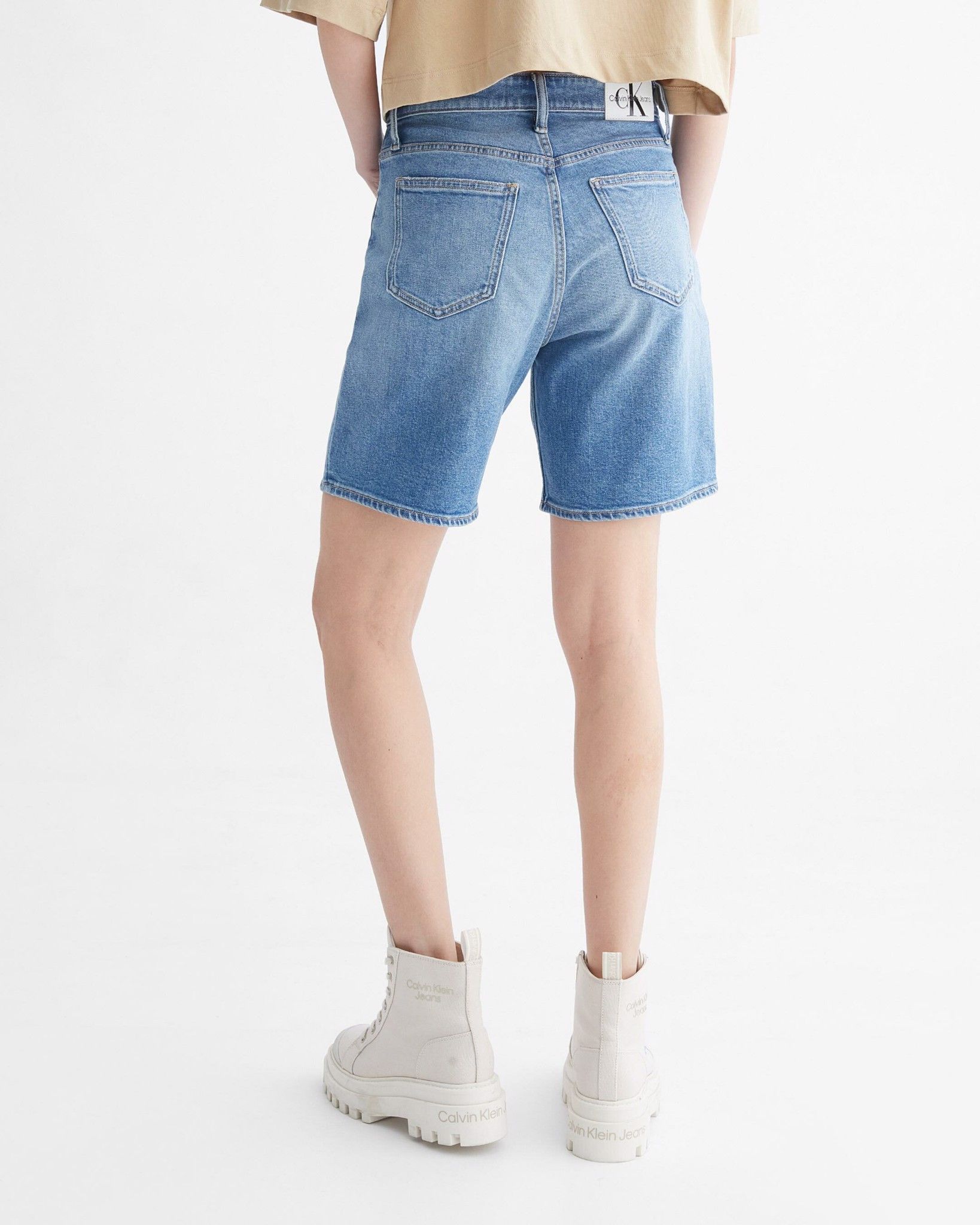 Descubrir 79+ imagen calvin klein jeans shorts