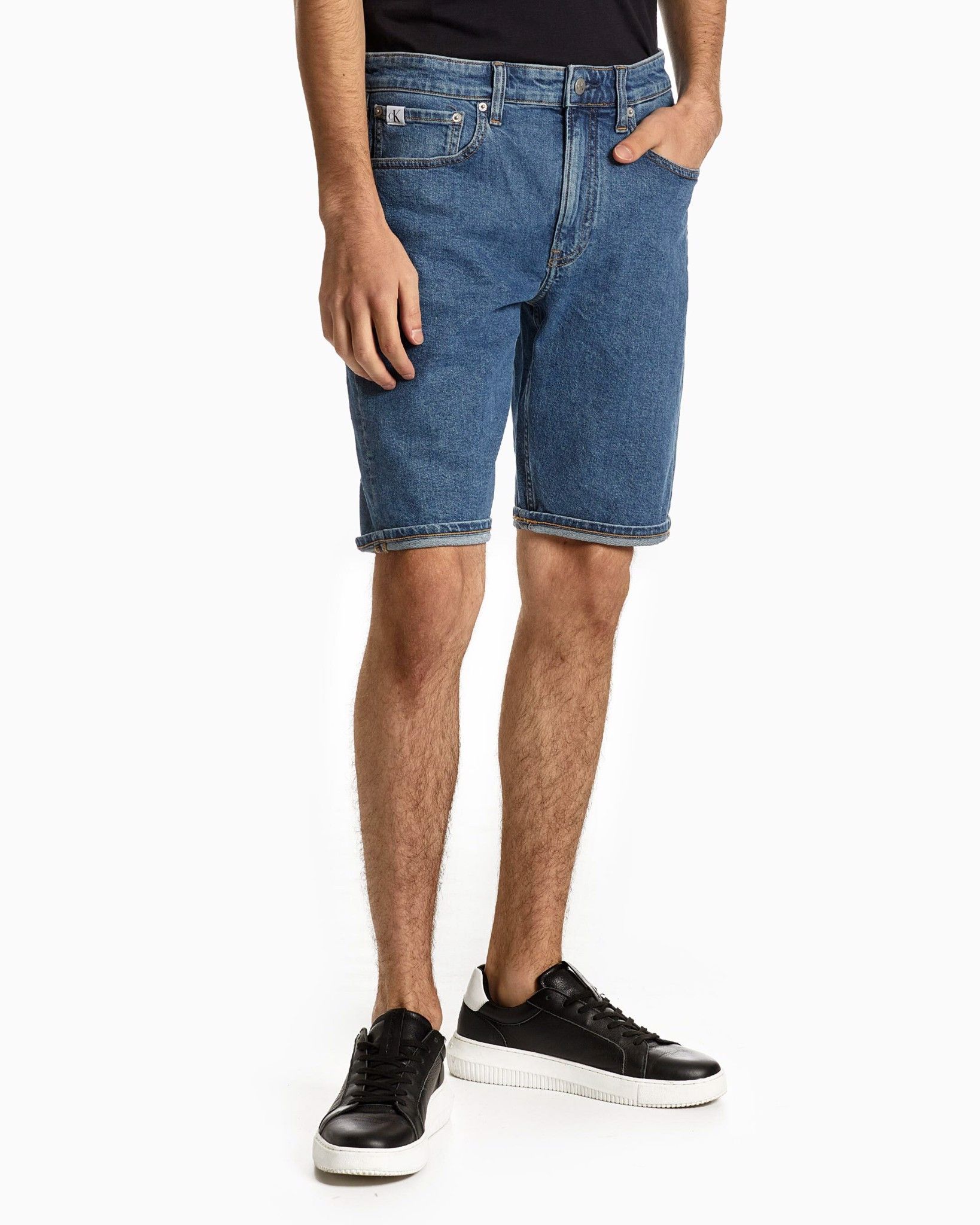 Calvin Klein - Quần ngắn nam Regular Shorts J322S22 – ULA Vietnam