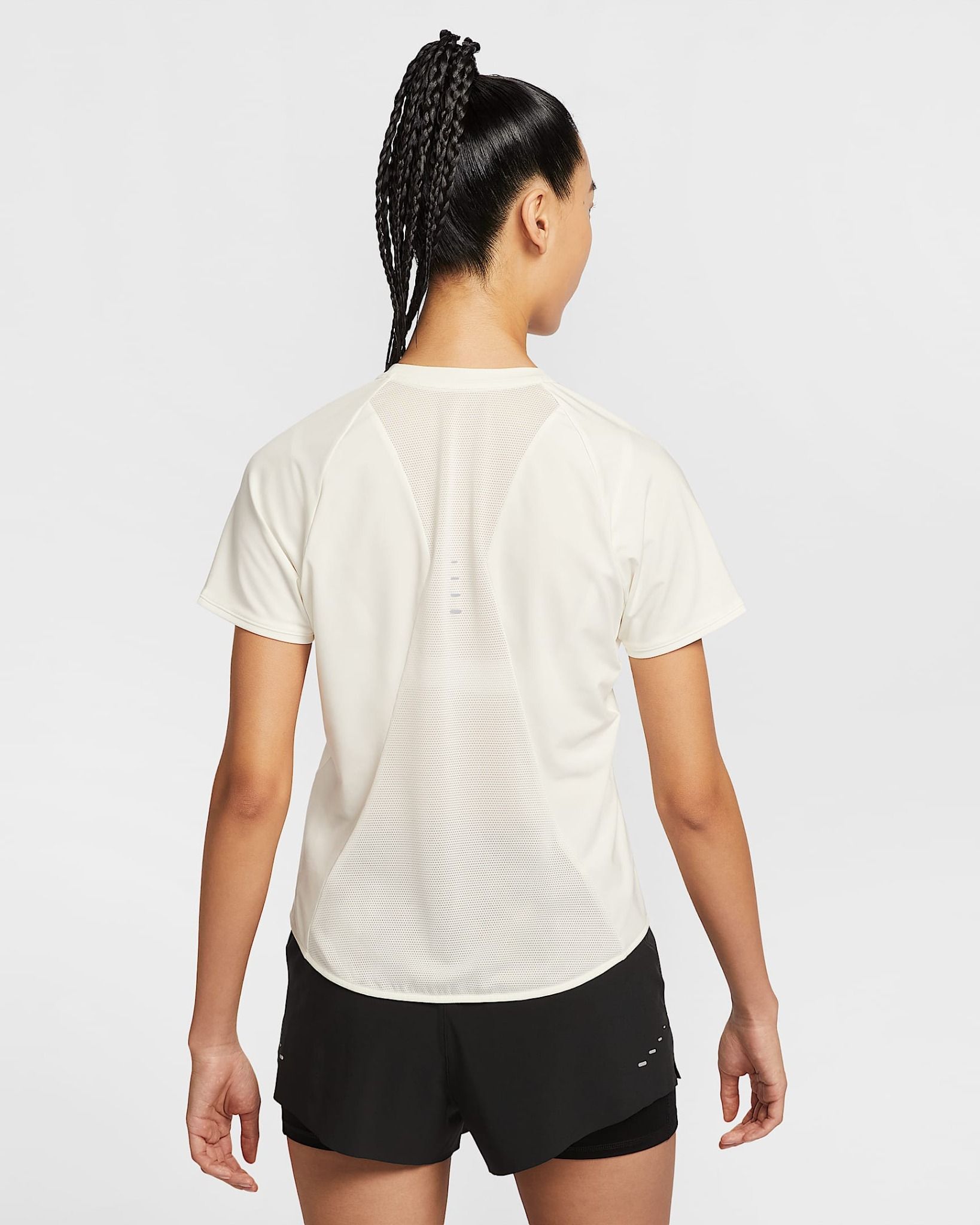 Nike - Áo tay ngắn thể thao Nữ Swift Women's Dri-FIT Short-Sleeve Running Top
