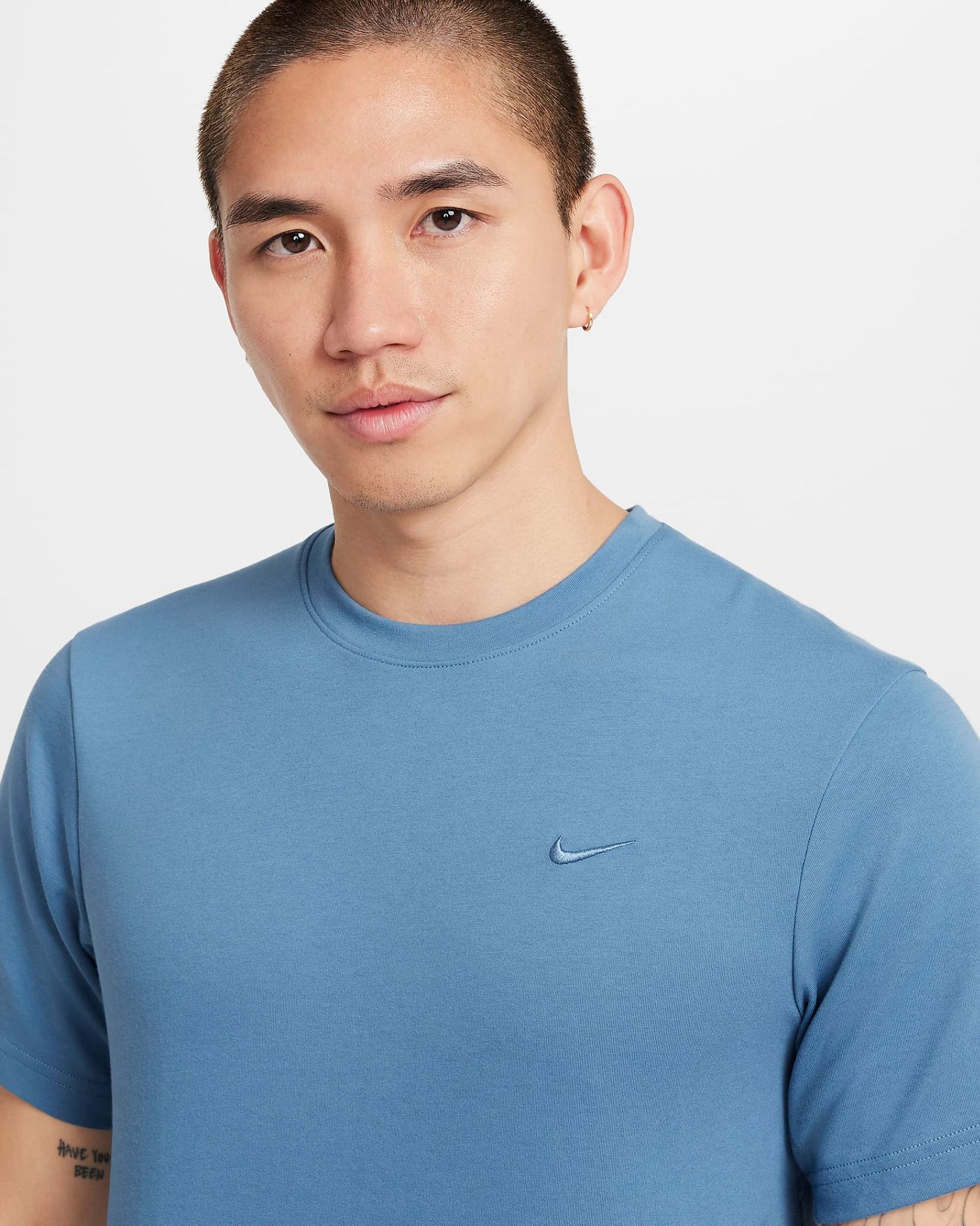 Nike - Áo tay ngắn thể thao Nam Nike Primary Men's Dri-FIT Short-Sleeve Versatile Top