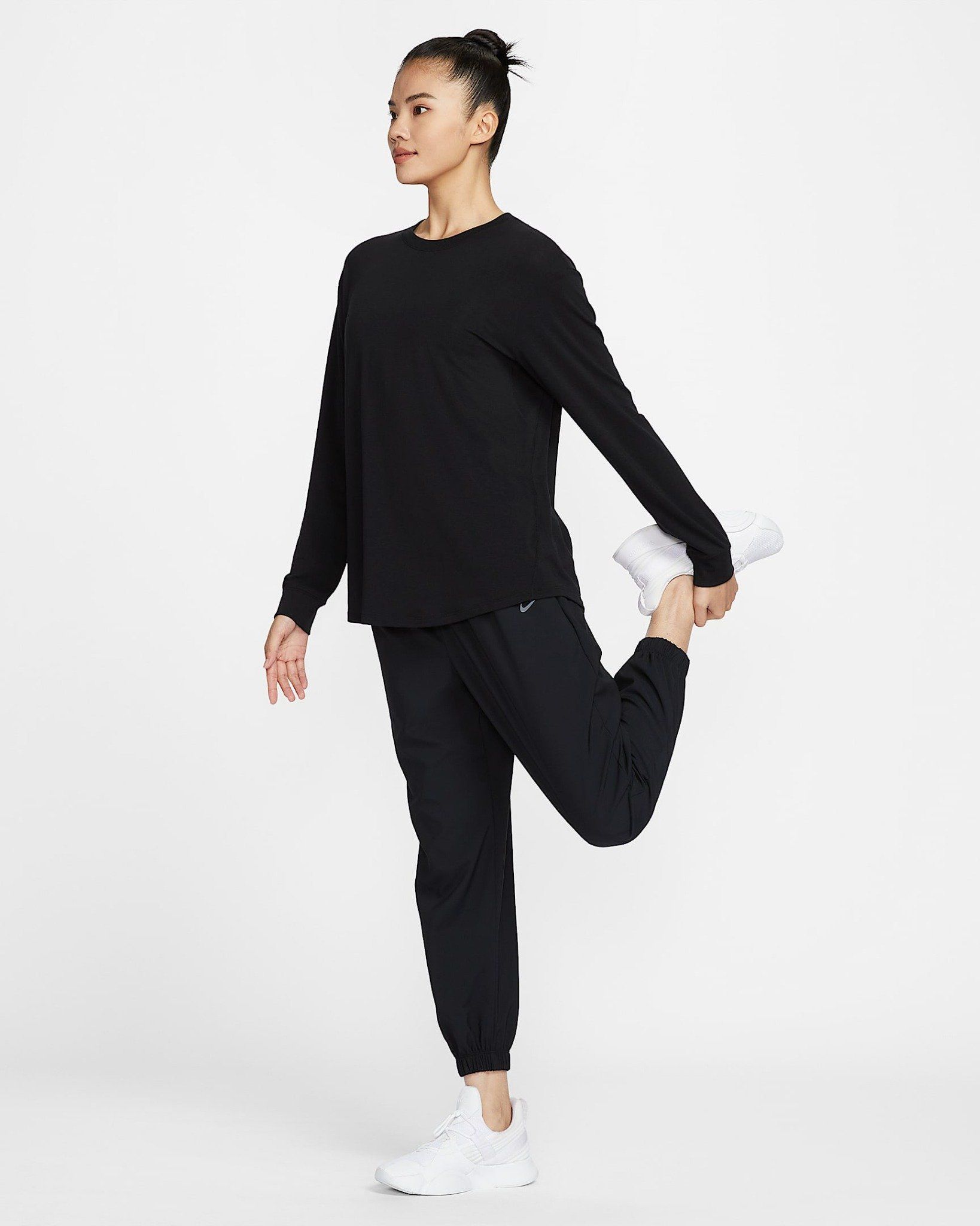Nike - Quần dài thể thao Nữ One Women's Dri-FIT High-Waisted 7/8 Joggers