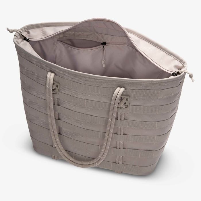 Nike - Túi đeo vai Nam Nữ Nike Sportswear RPM Tote (26L)