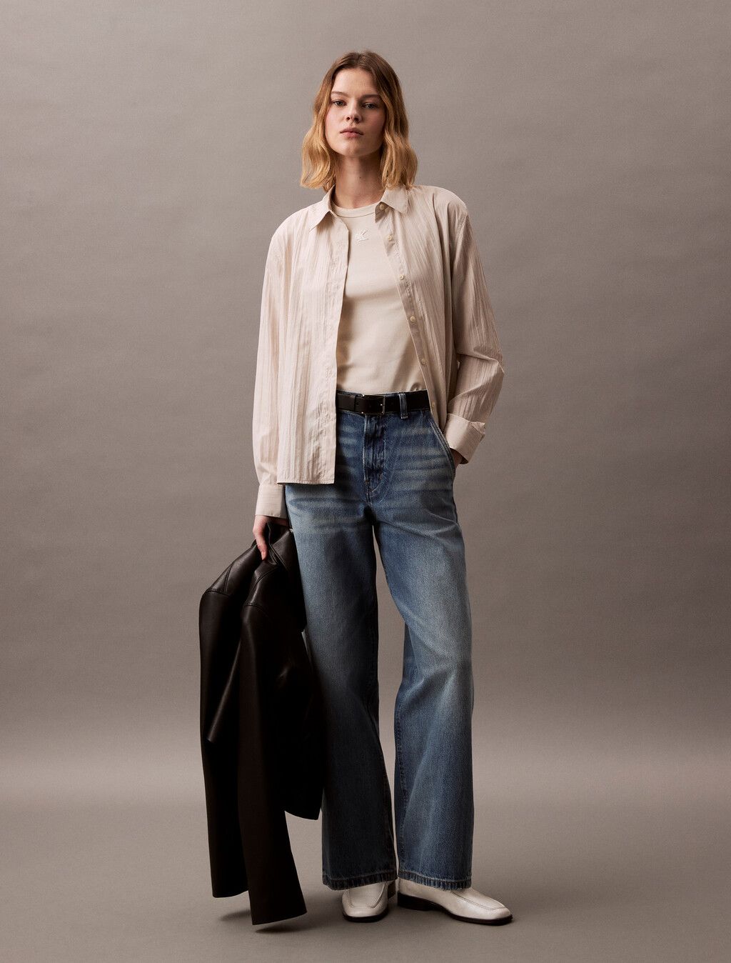 Calvin Klein - Áo ba lỗ nữ CK Applique Slim Tank Top