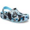 Crocs - Xăng đan trẻ em Clog Classic Spray Camo