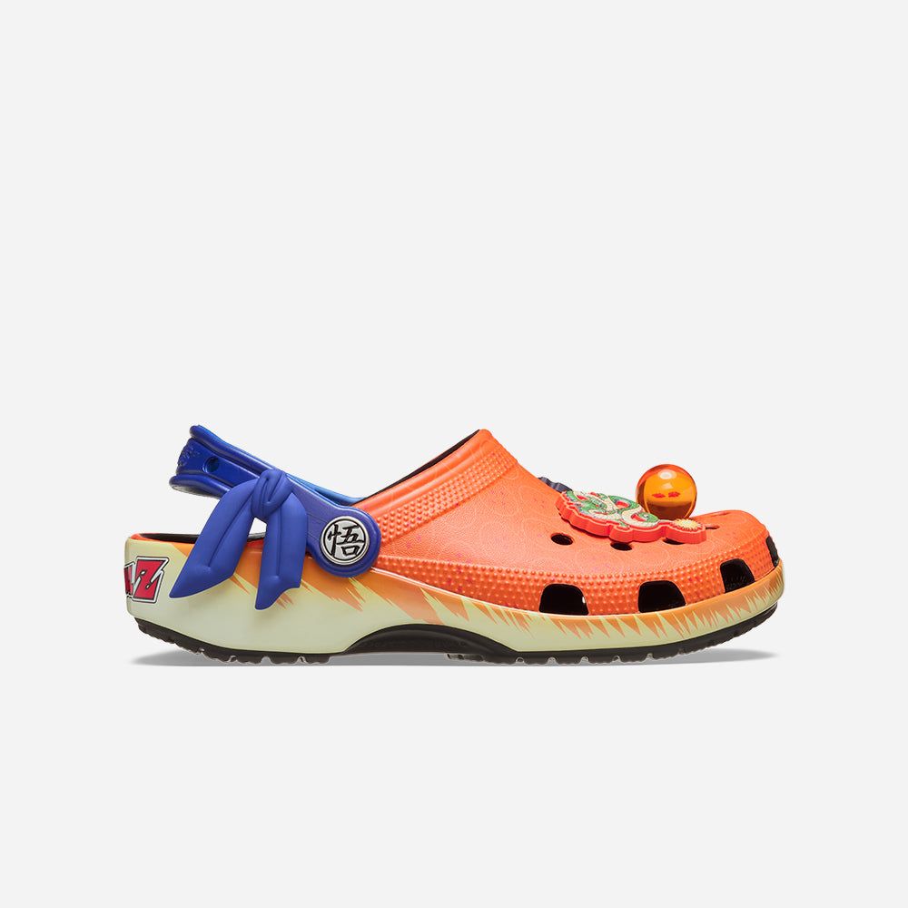Crocs - Xăng đan nam nữ Dragon Ball Z Classic Lifestyle Sandals