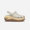 Crocs - Xăng đan nam nữ Mega Crush Lifestyle Sandals