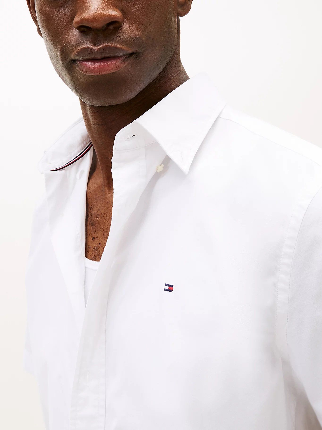 Tommy Hilfiger - Áo sơ mi tay ngắn nam TH Flex Regular Short Sleeve Shirt