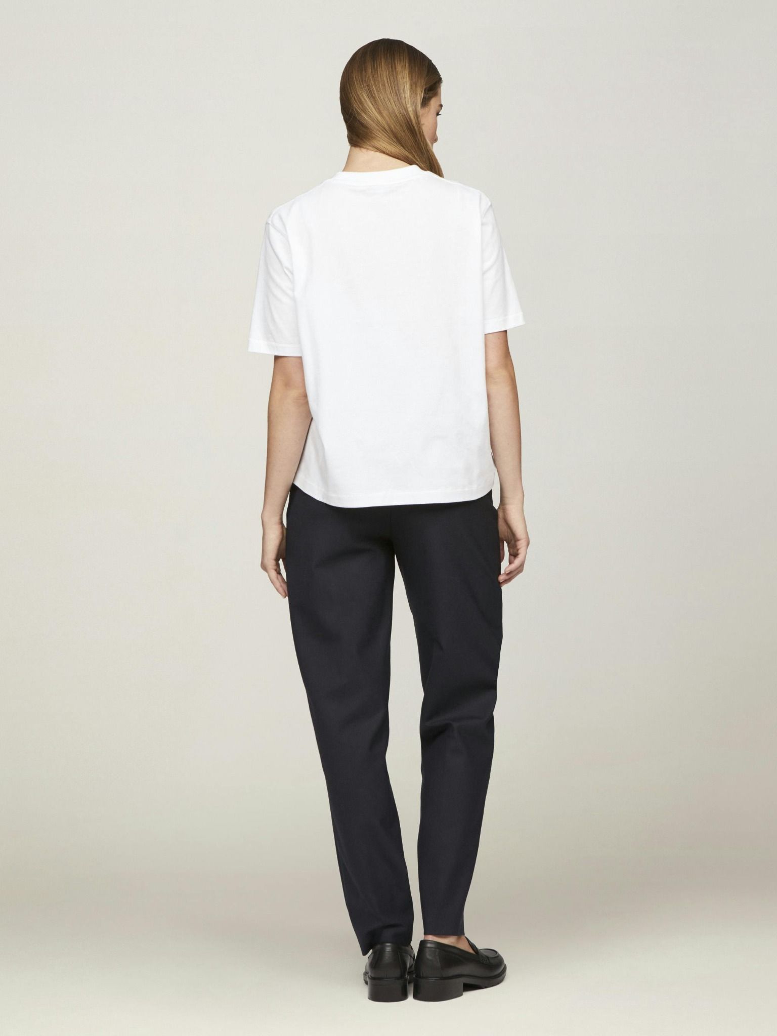 Tommy Hilfiger - Áo thun tay ngắn nữ Modern Flag Crew Neck Tee