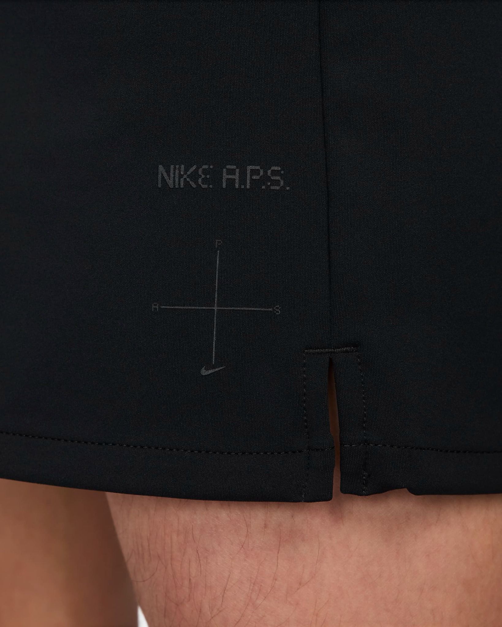 Nike - Quần ngắn thể thao Nam APS Men's 15cm (approx.) Dri-FIT ADV Versatile Shorts