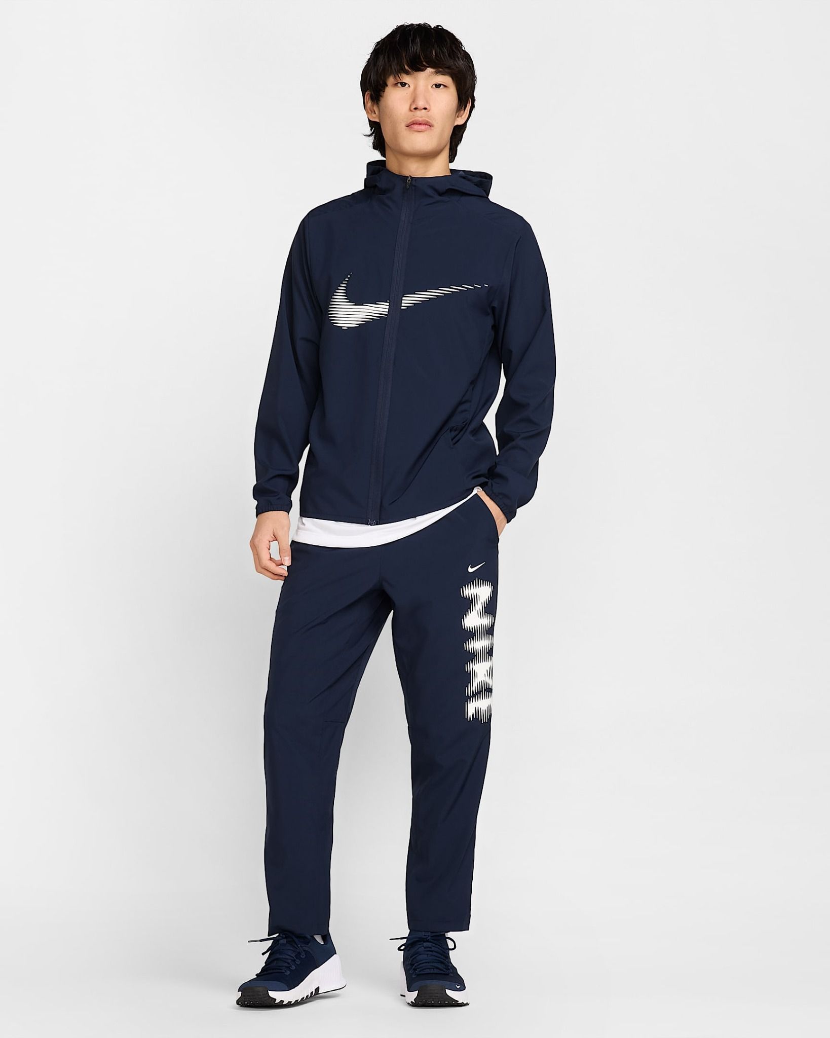 Nike - Áo khoác thể thao Nam Form Men's Dri-FIT Hooded Jacket