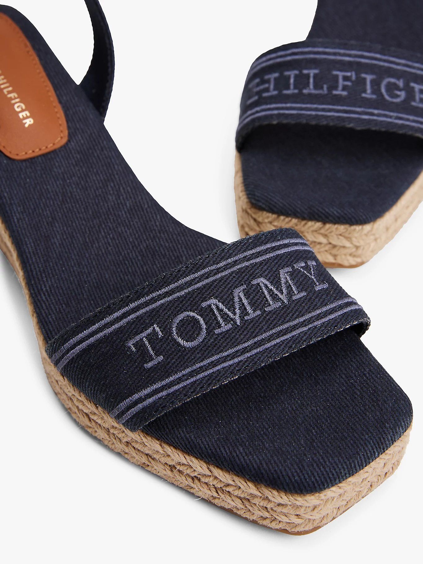 Tommy Hilfiger - Giày xăng đan nữ Hilfiger Monotype Wedge Espadrilles