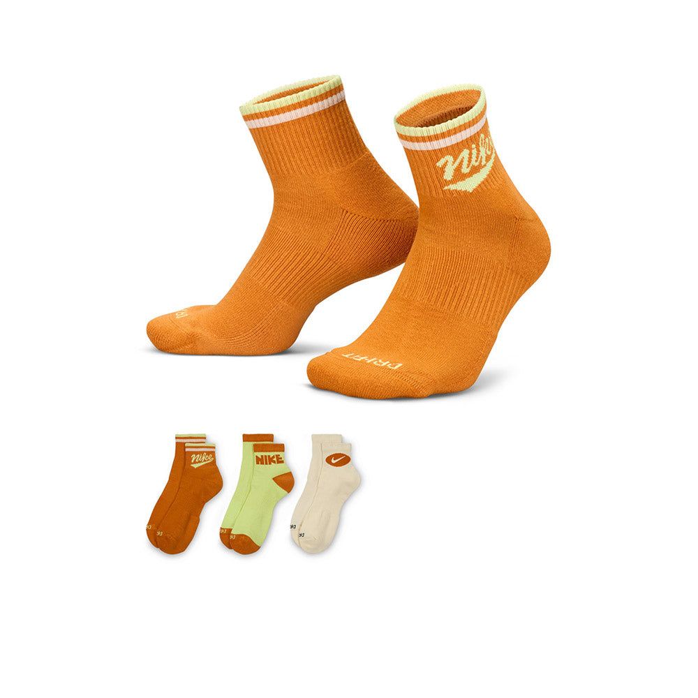 Nike - Bộ ba đôi Vớ thể thao cổ cao Nam Nữ Everyday Plus Ankle Socks (3 Pairs)
