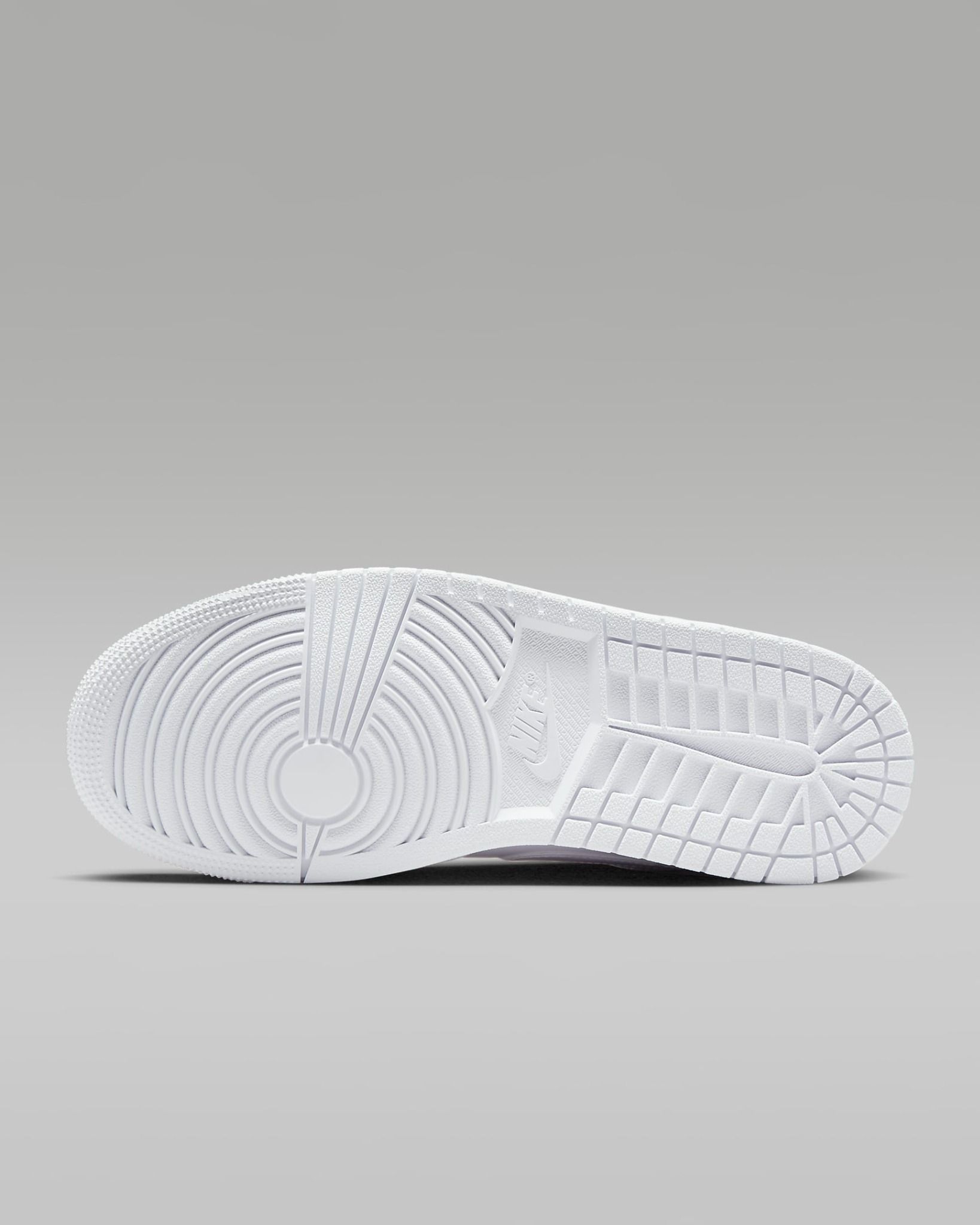 Nike - Giày thời trang thể thao Nữ Air Jordan 1 Low Women's Shoes