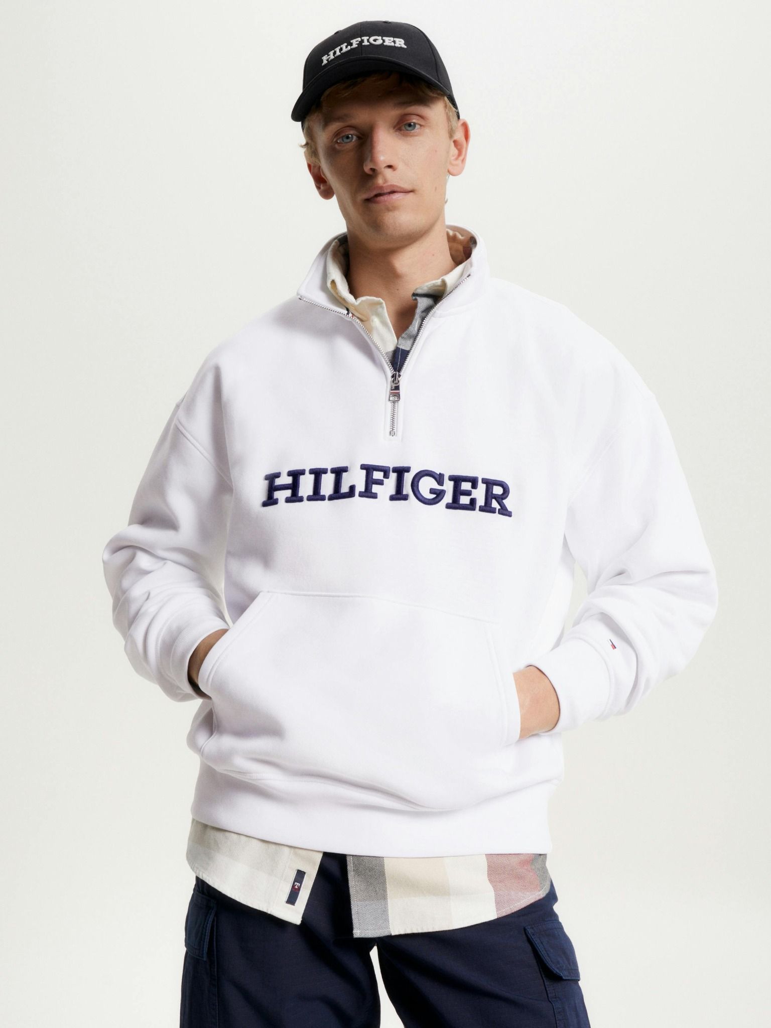 Tommy Hilfiger - Áo khoác tay dài nam Hilfiger Monotype Half-Zip Archive Sweatshirt