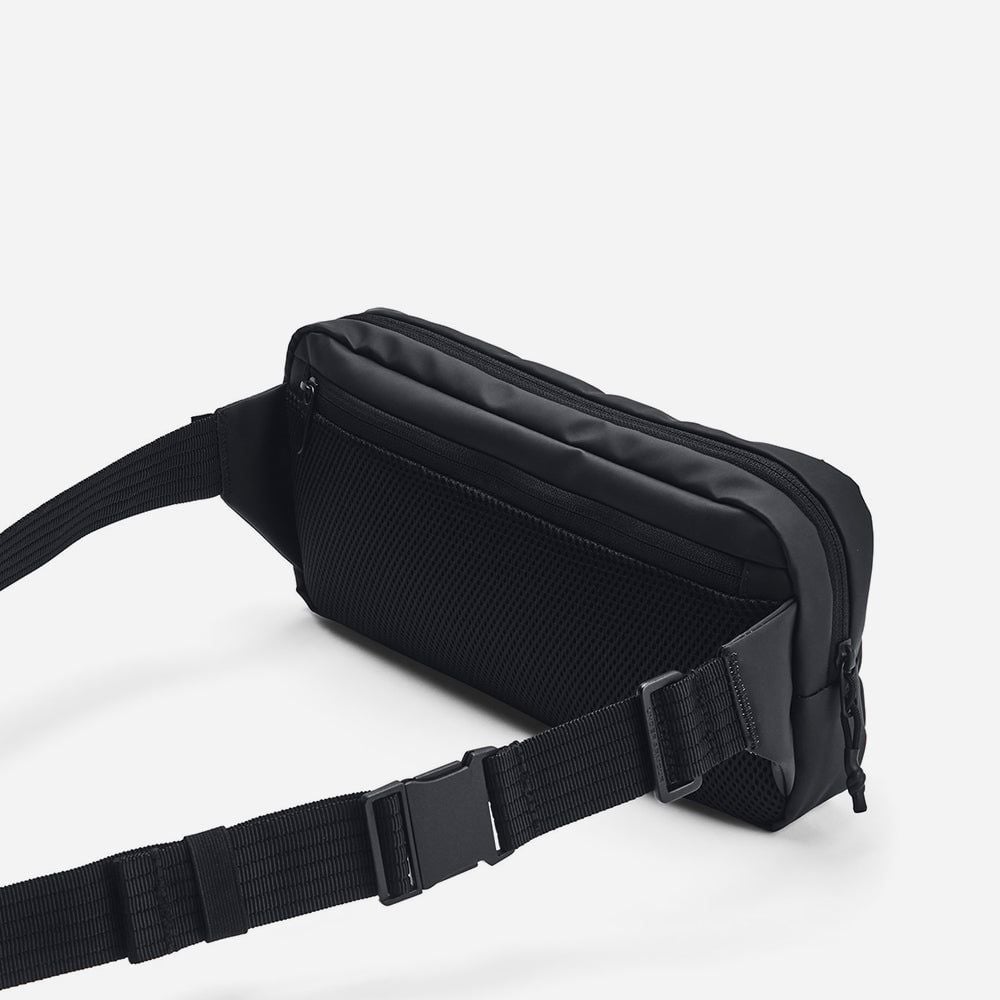 Under Armour - Túi đeo chéo nam nữ Triumph Crossbody Lifestyle