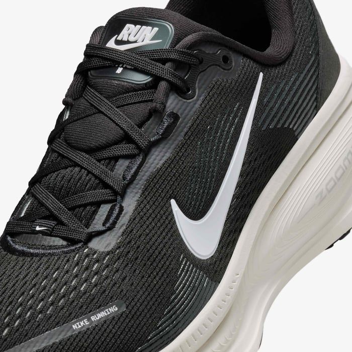 Nike - Giày chạy bộ Nữ Vomero 18 Women's Road Running Shoes