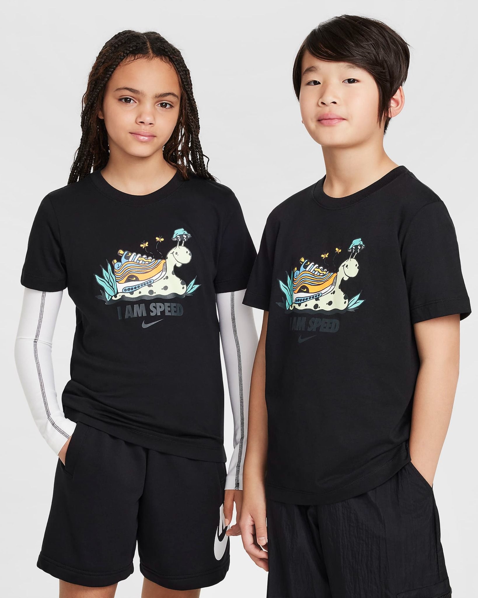 Nike - Áo thun thời trang Trẻ Em Sportswear Older Kids' T-Shirt