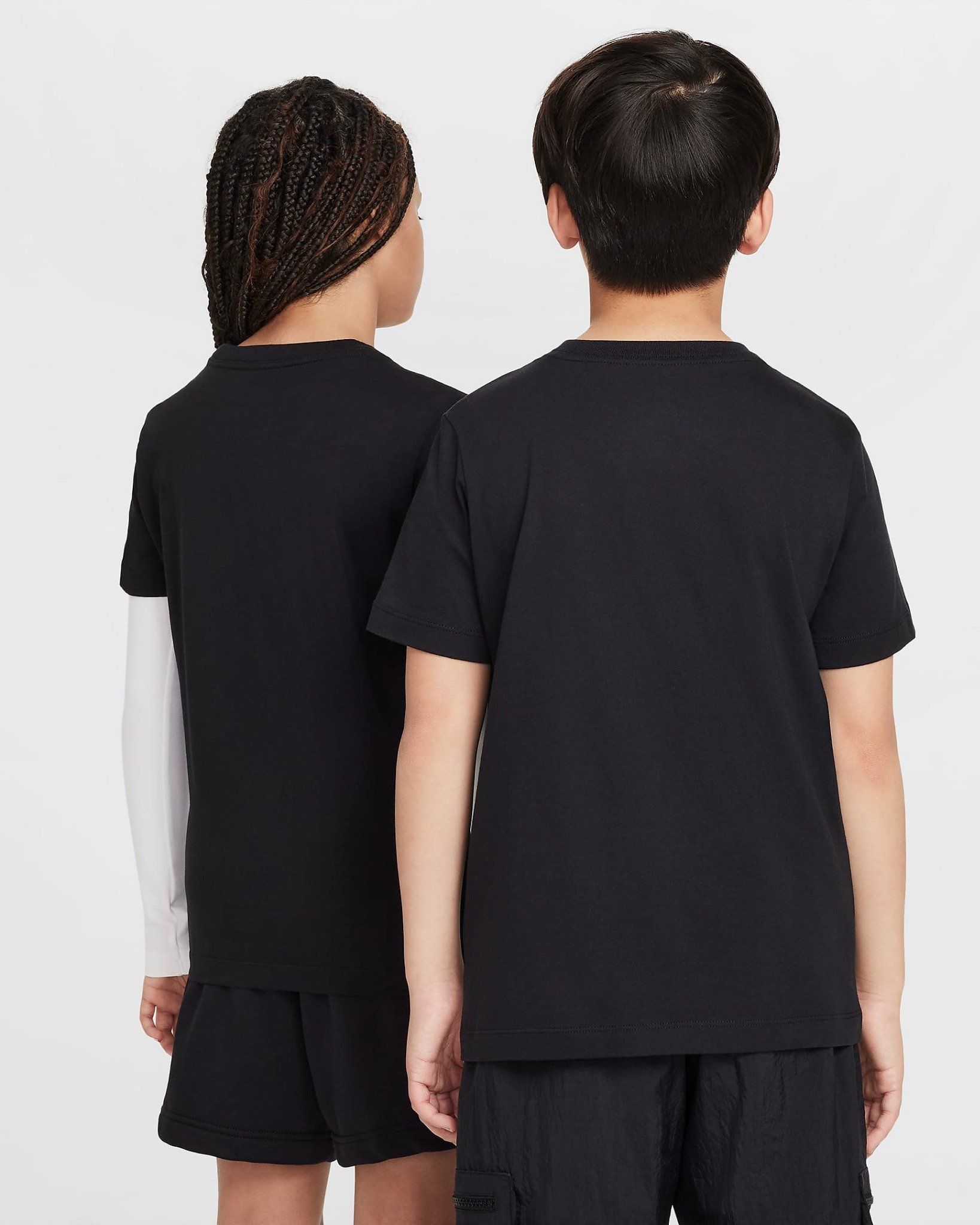 Nike - Áo thun thời trang Trẻ Em Sportswear Older Kids' T-Shirt