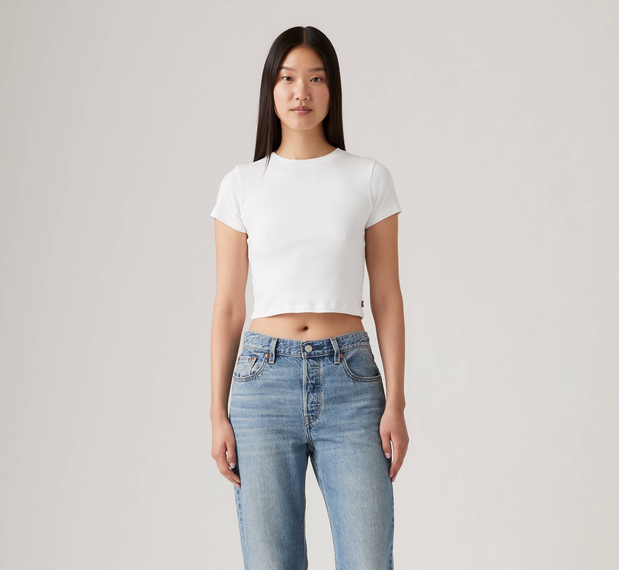 Levi's - Áo thun tay ngắn nữ Essential Sporty T-Shirt