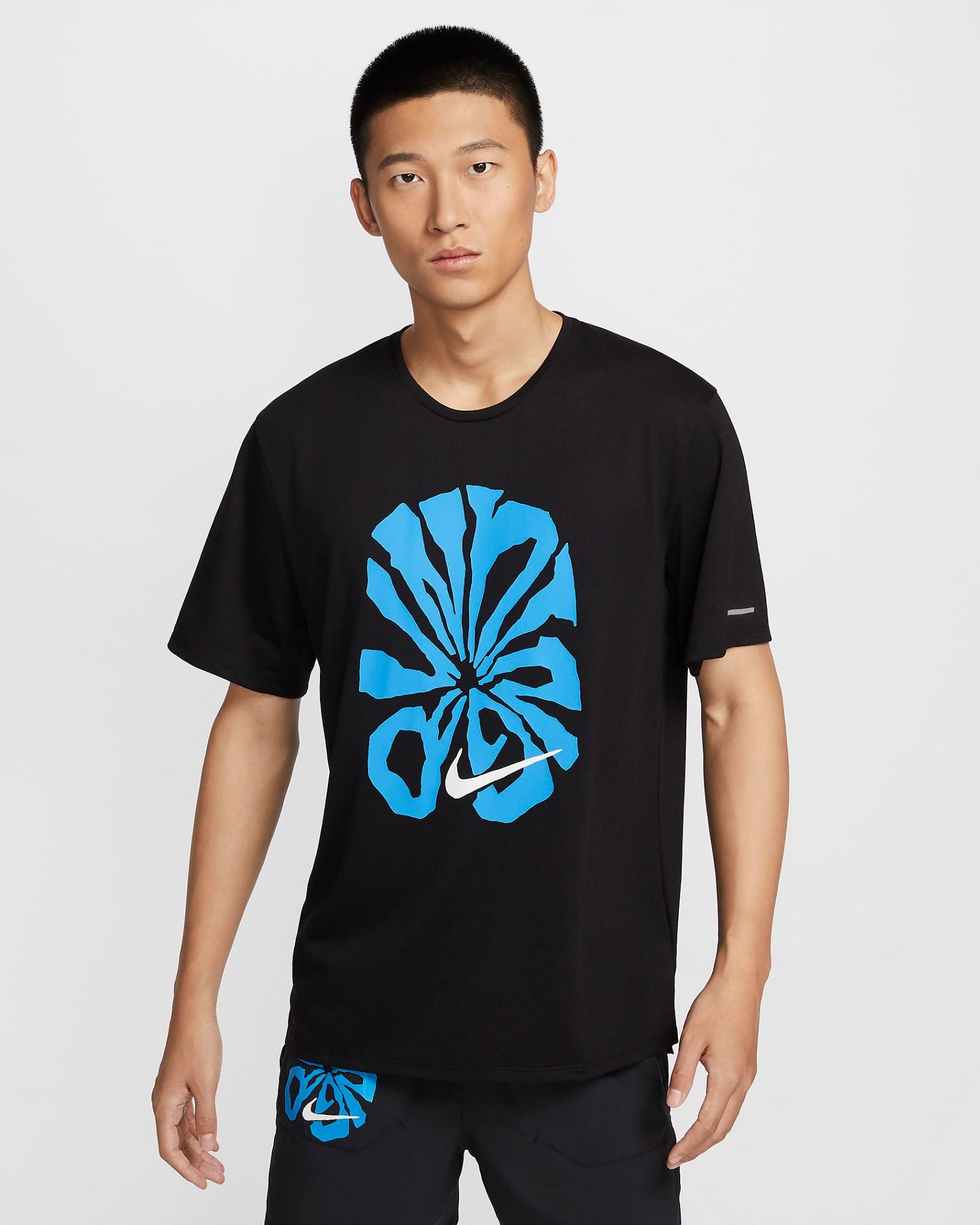 Nike - Áo tay ngắn thể thao Nam Rise 365 Run Energy Men's Dri-FIT Short-Sleeve Running Top