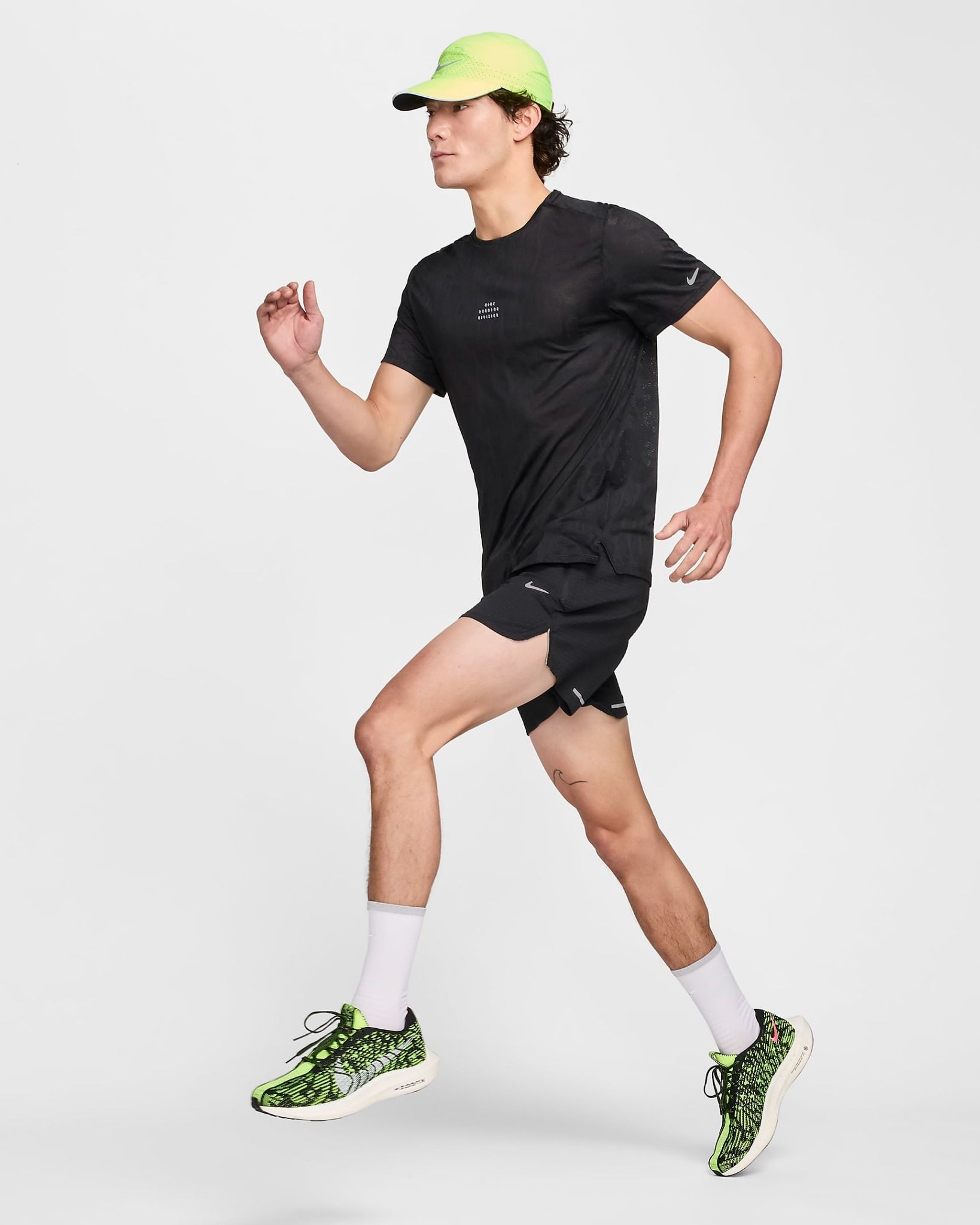 Nike - Áo thun chạy bộ Nam Rise 365 Run Division Men's Dri-FIT Short-Sleeve Running Top