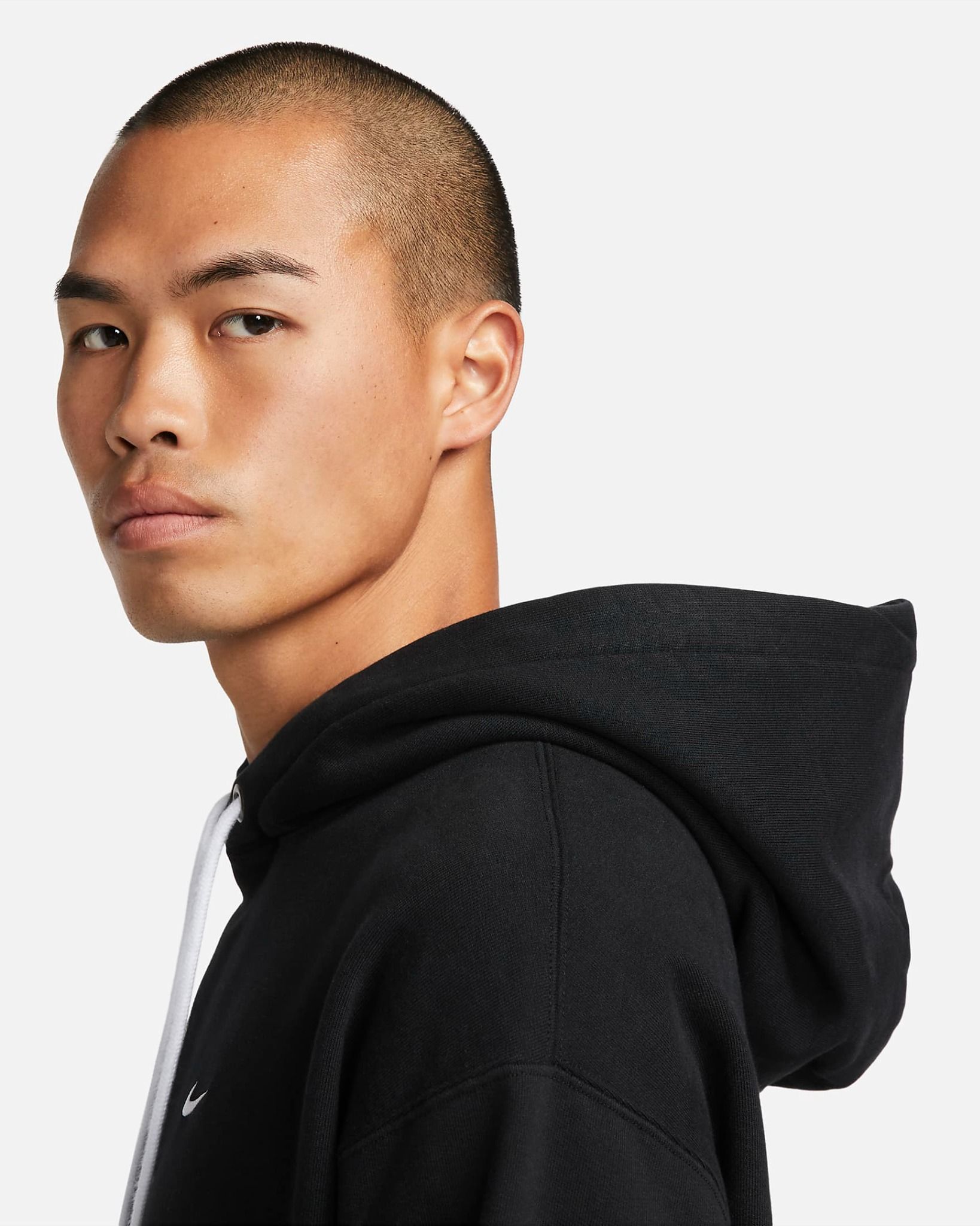 Nike - Áo khoác có mũ trùm đầu tập luyện Nam Solo Swoosh Men's French Terry Pullover Hoodie