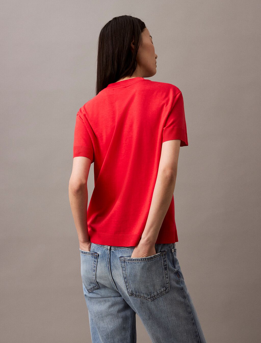 Calvin Klein - Áo thun tay ngắn nữ CK Silk Touch Mockneck Tee